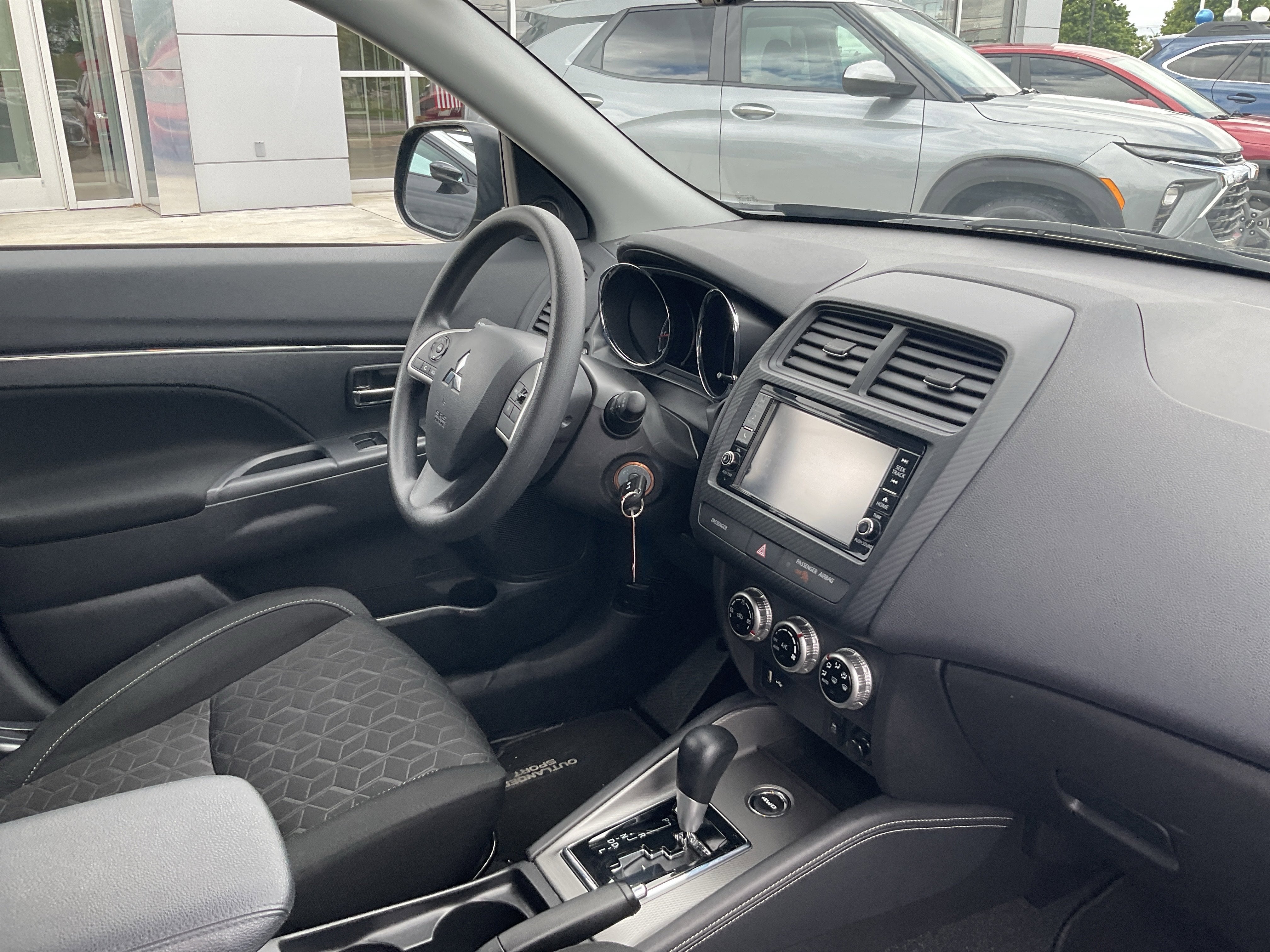 2025 Mitsubishi Outlander Sport 2.0 ES