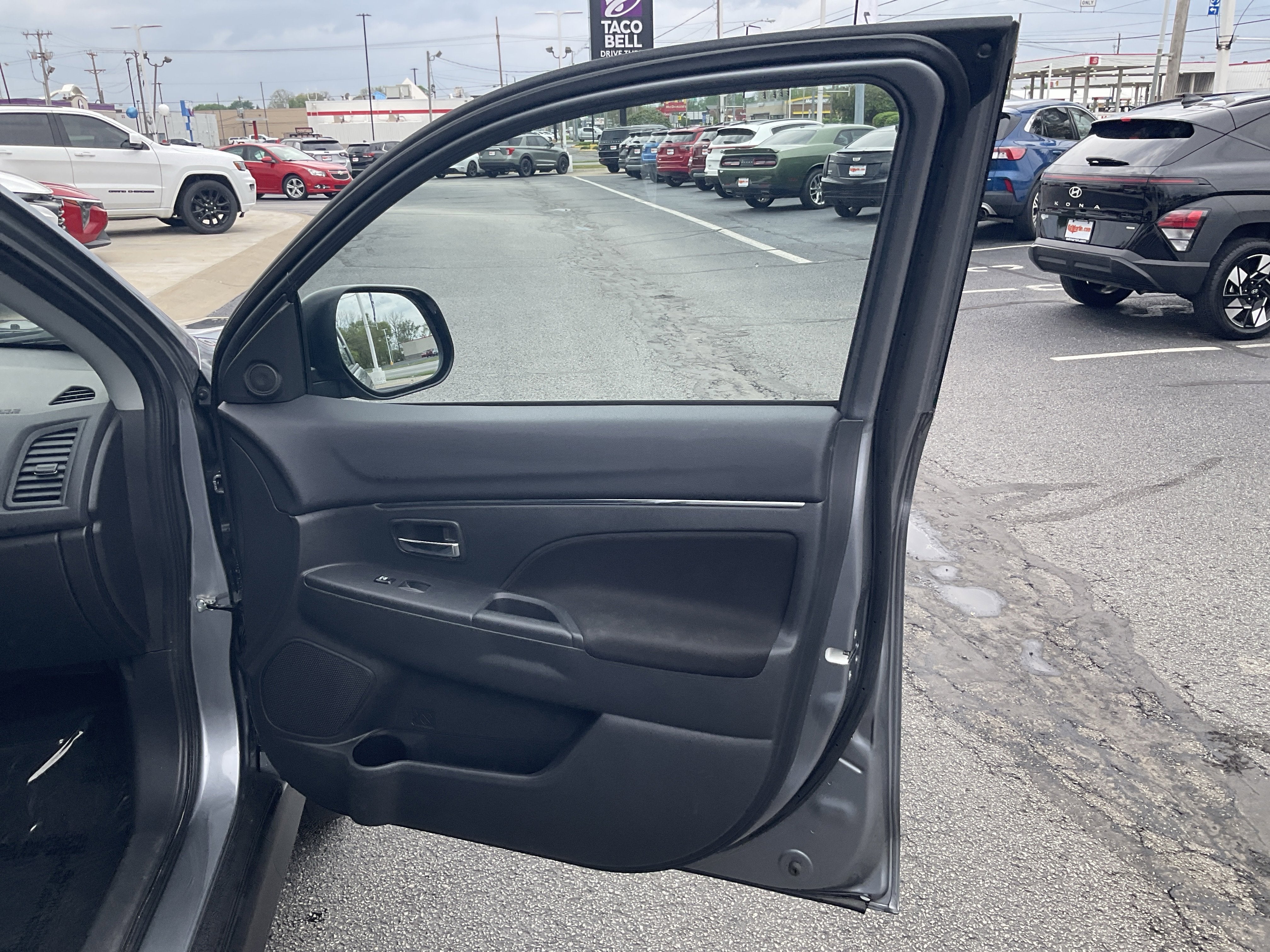 2024 Mitsubishi Outlander Sport 2.0 ES