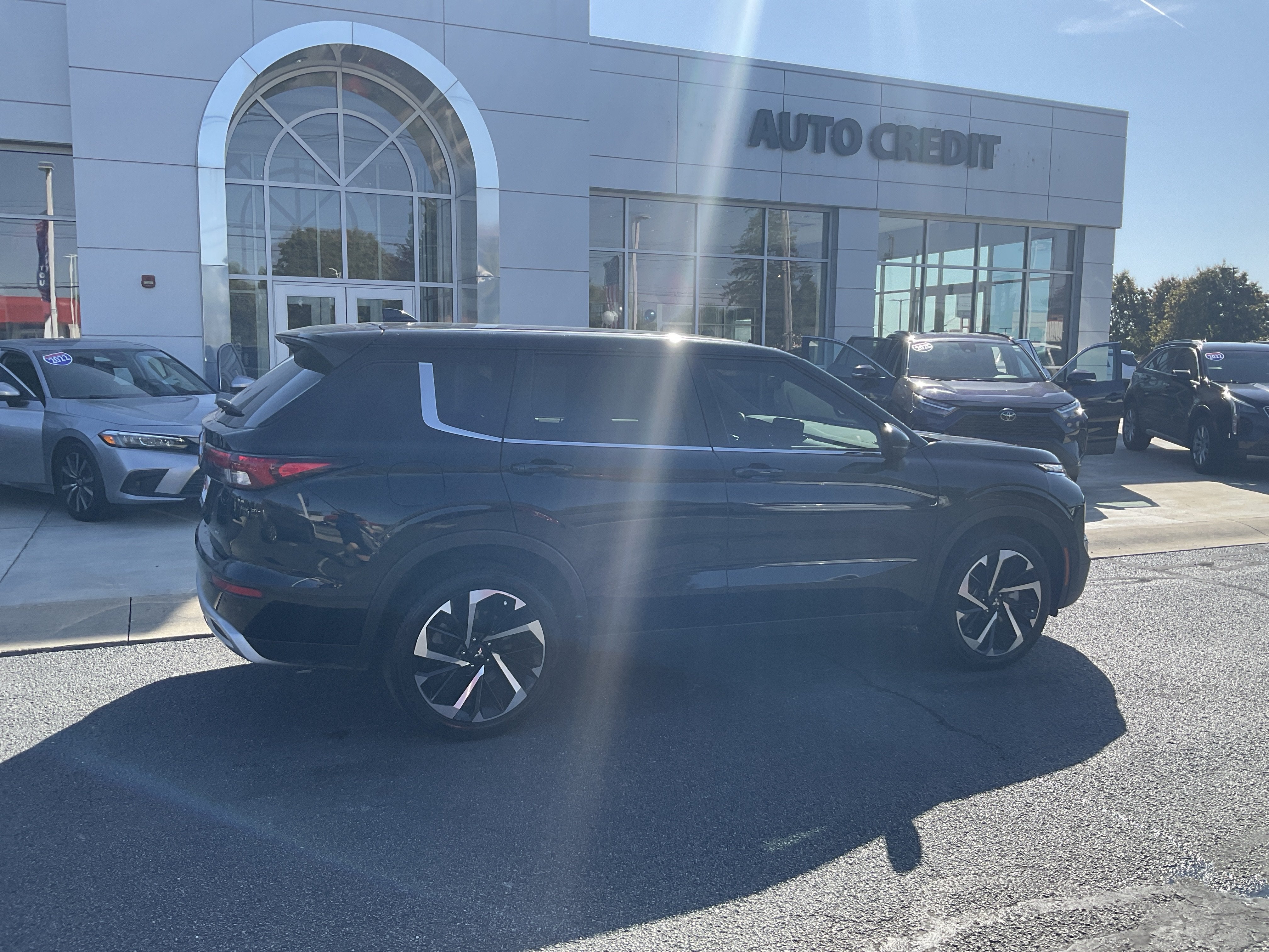 2024 Mitsubishi Outlander SE