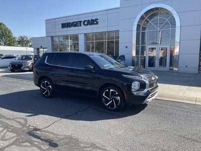 2024 Mitsubishi Outlander SE