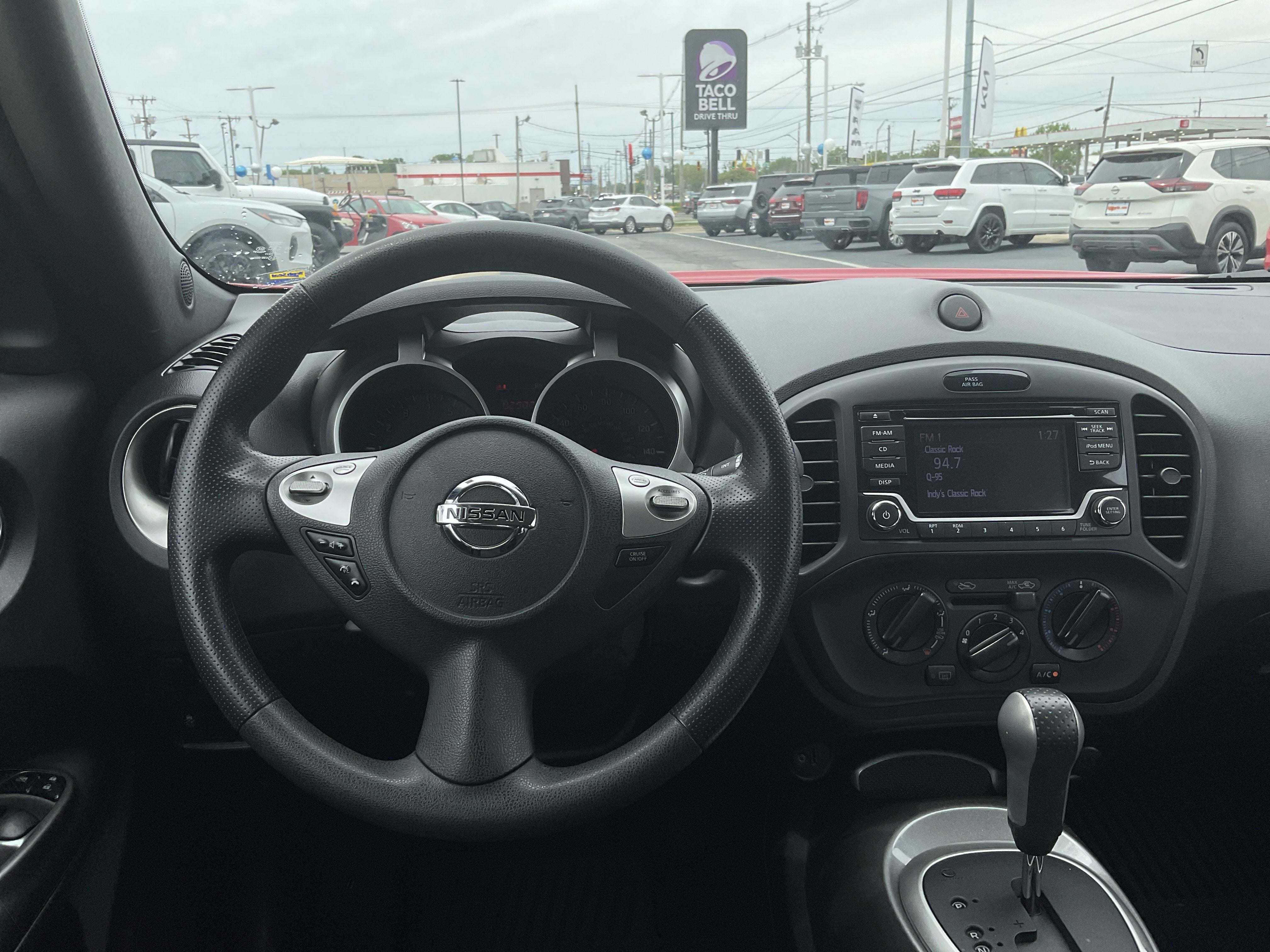 2017 Nissan Juke S