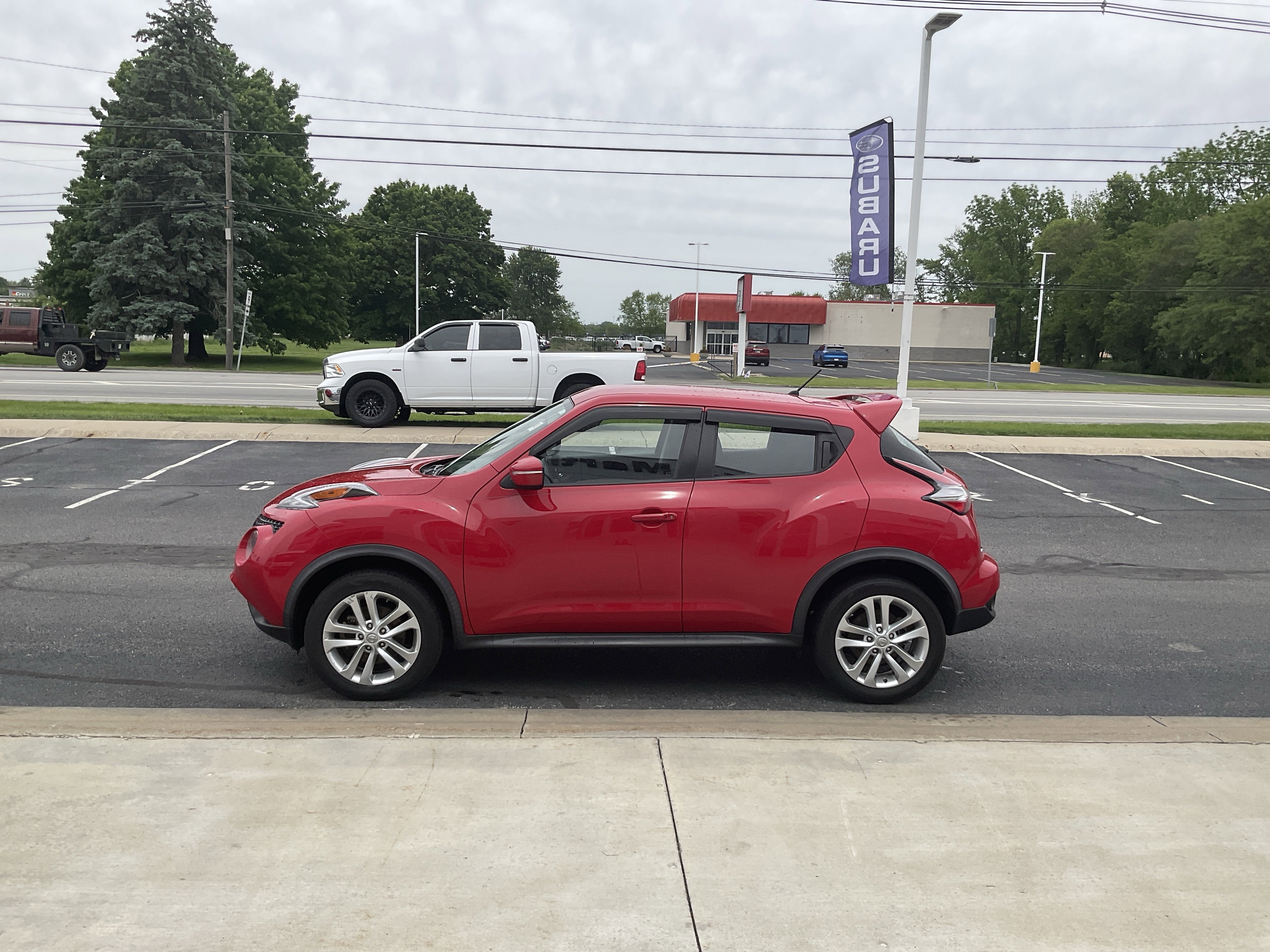 2017 Nissan Juke S
