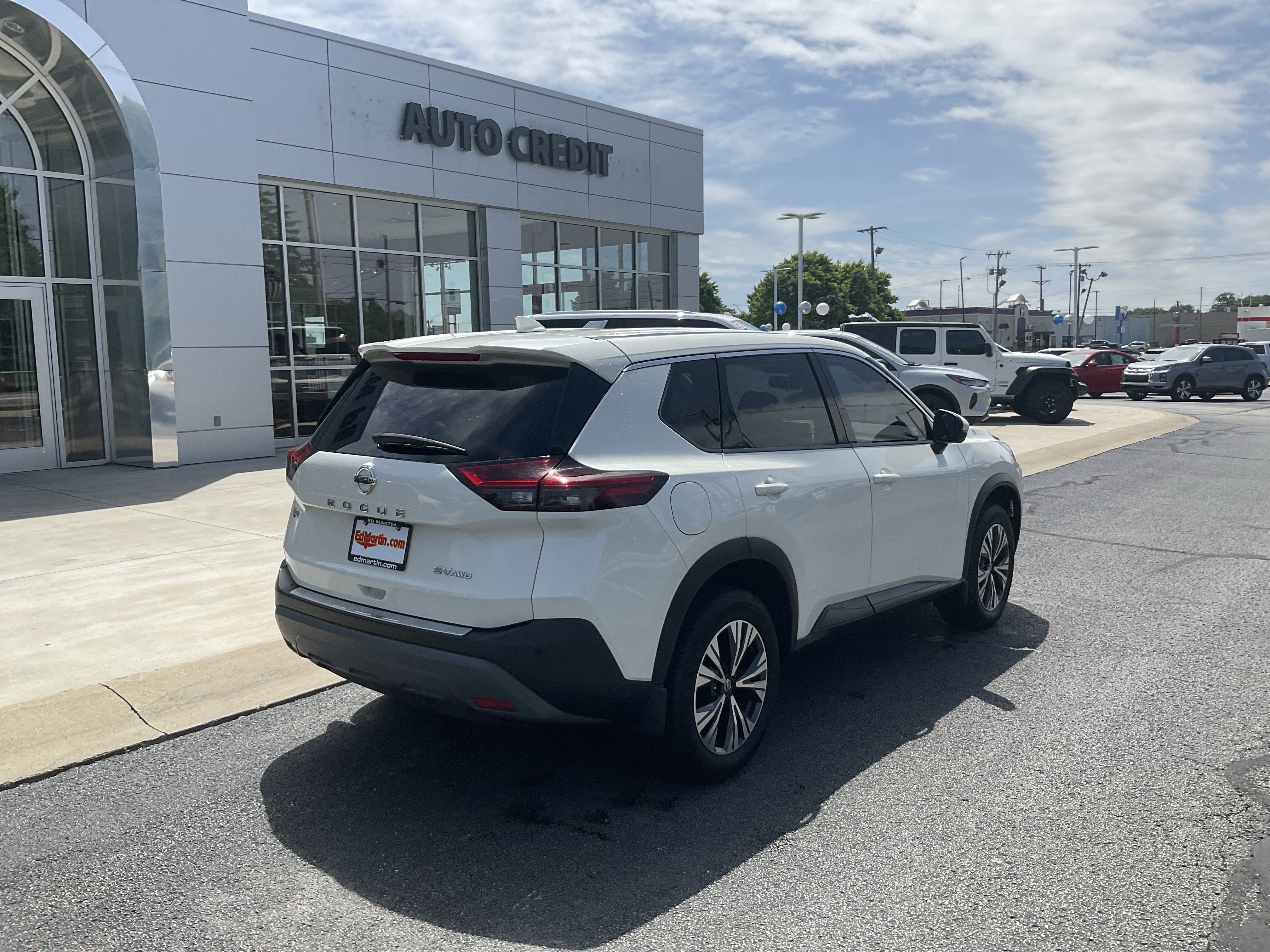2021 Nissan Rogue SV