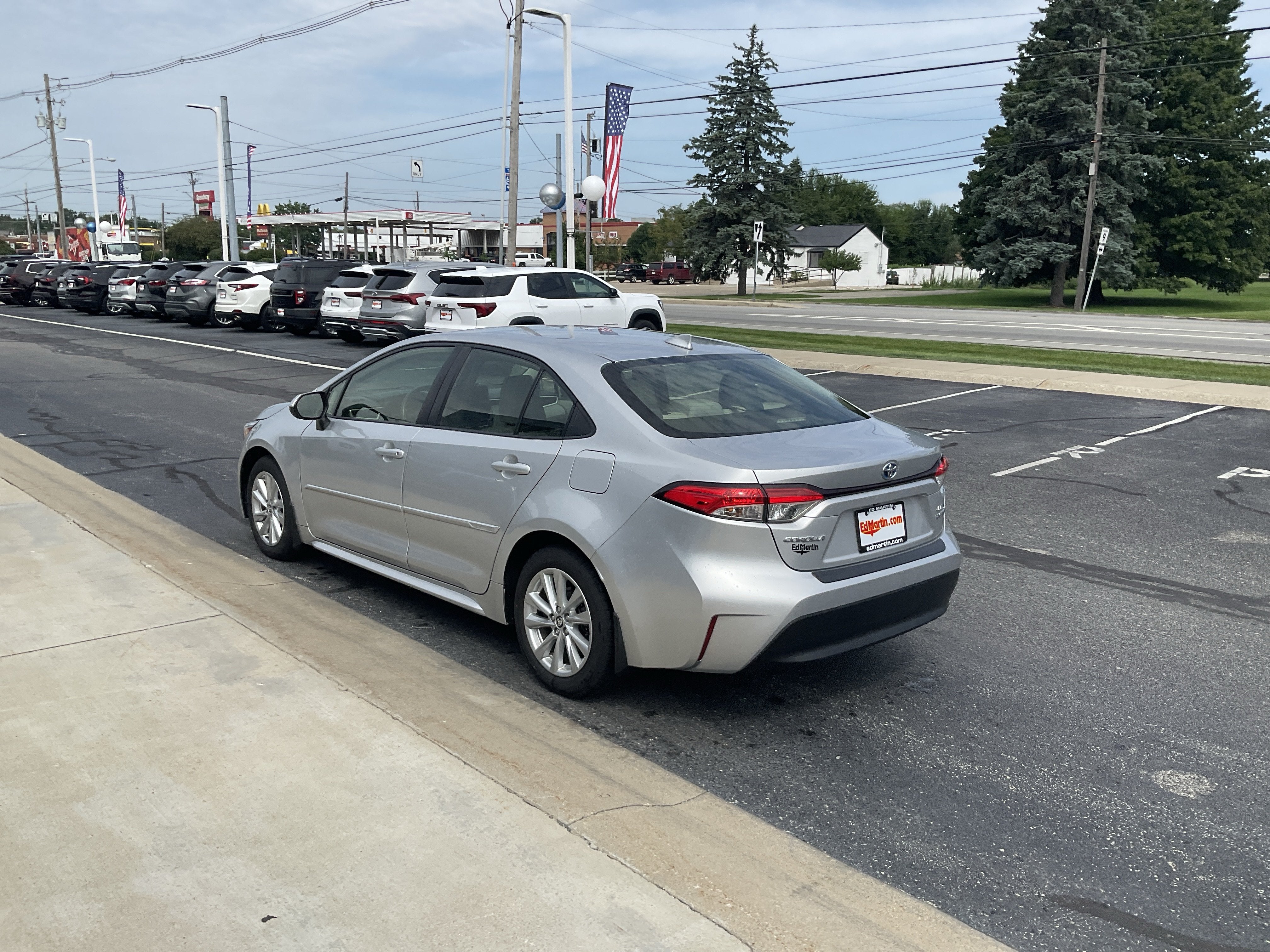 2023 Toyota Corolla Hybrid LE