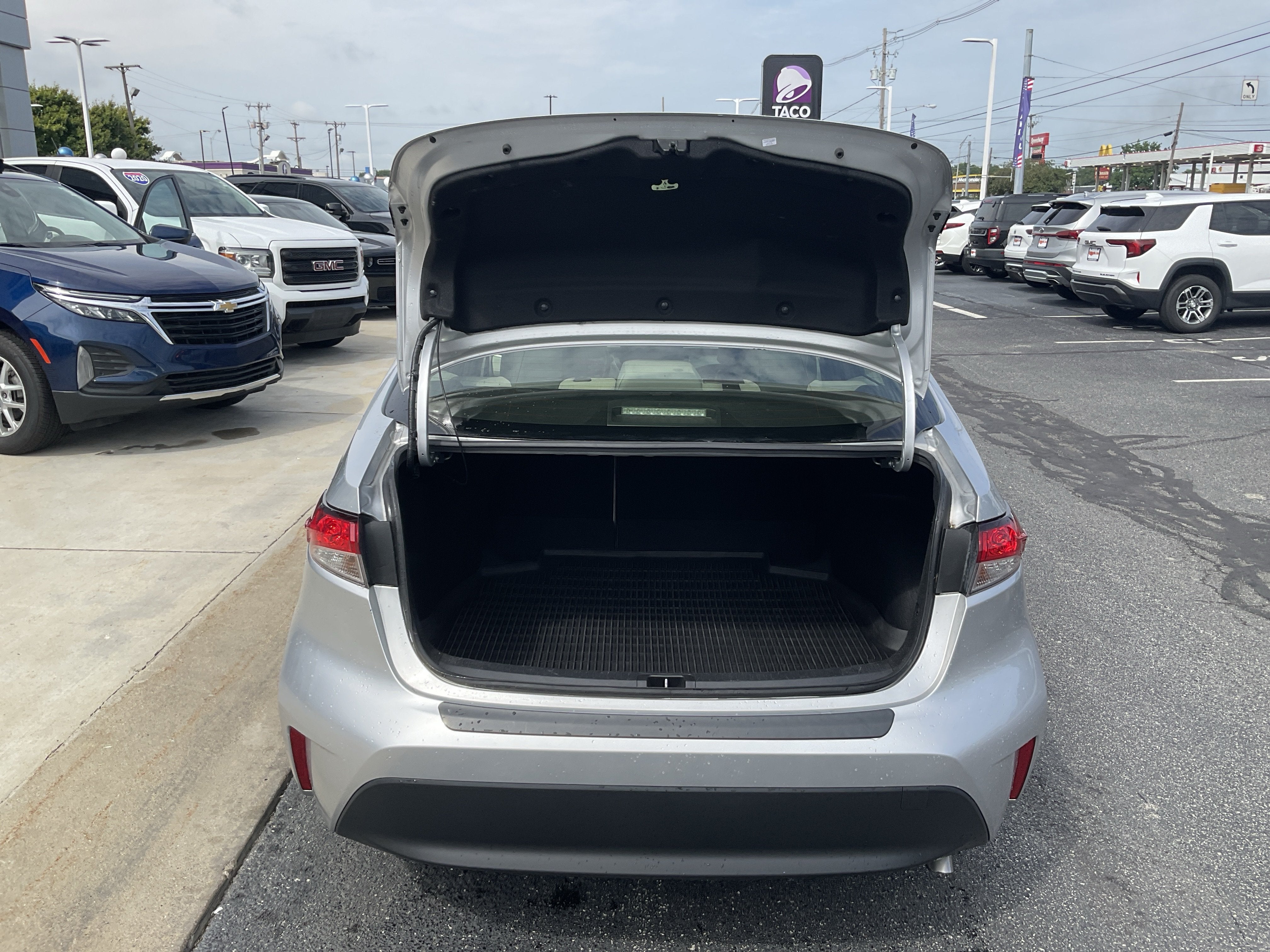 2023 Toyota Corolla Hybrid LE