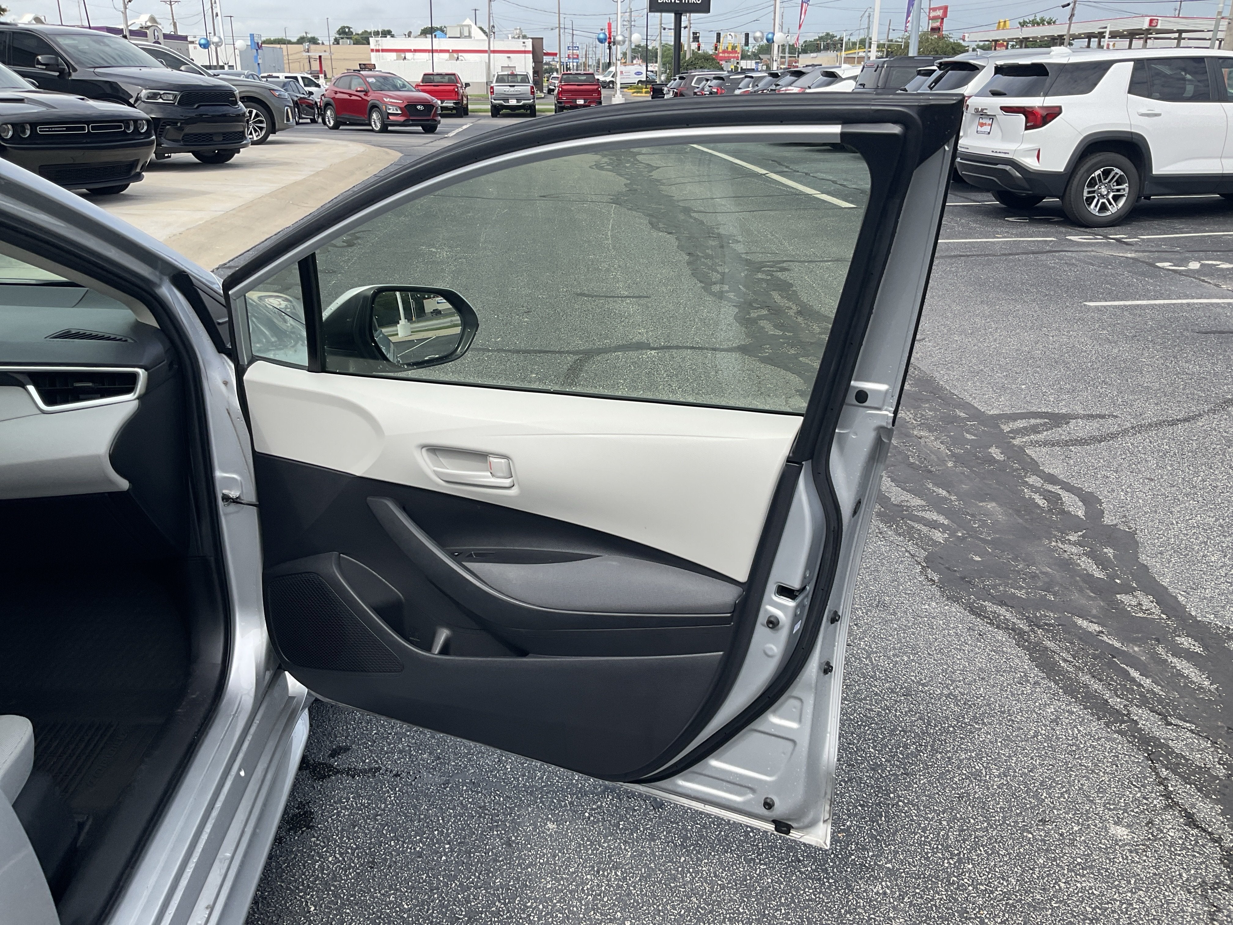 2023 Toyota Corolla Hybrid LE