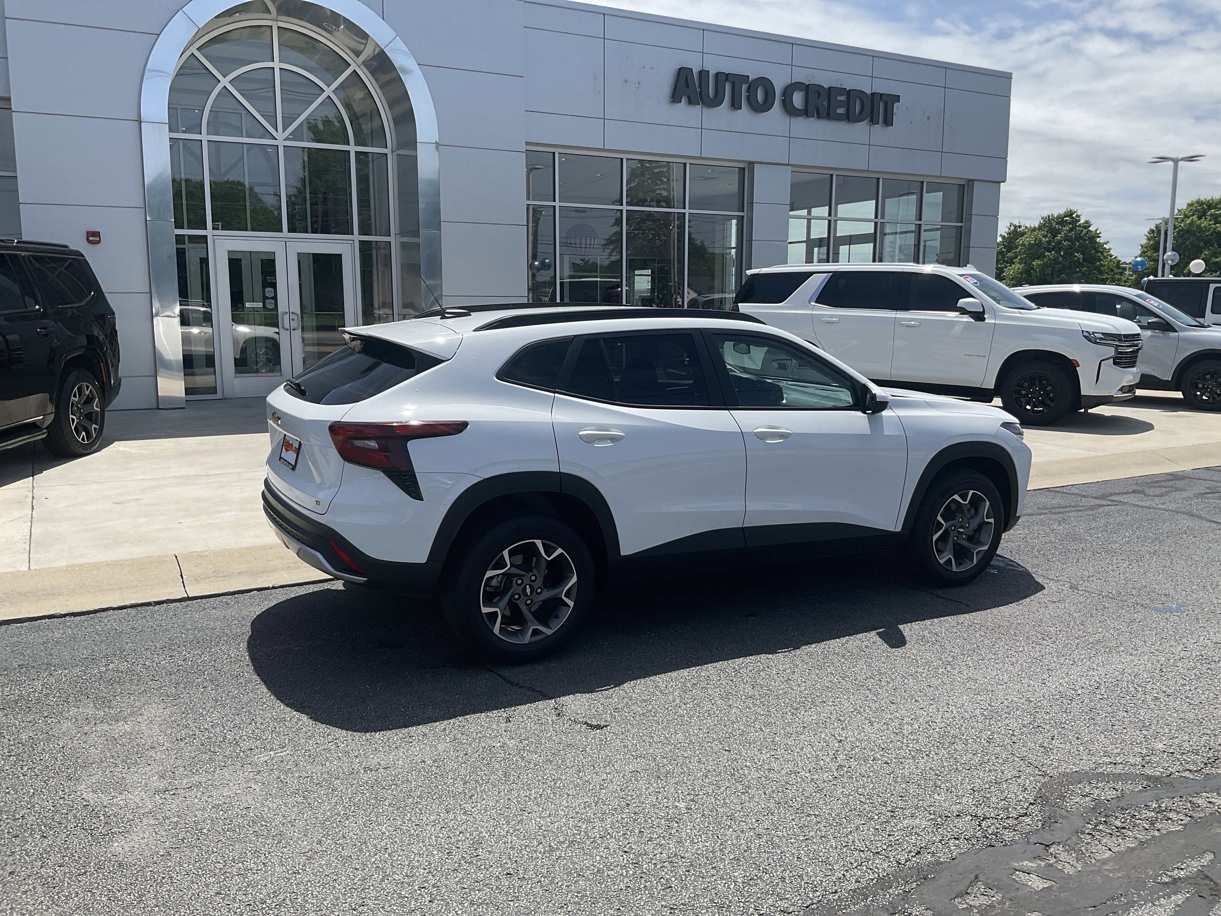 2025 Chevrolet Trax LT