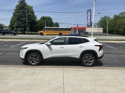 2025 Chevrolet Trax LT