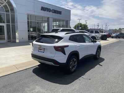 2025 Chevrolet Trax LT