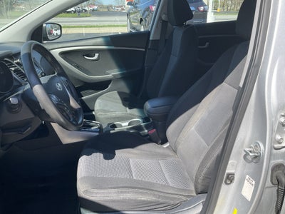 2017 Hyundai Elantra GT Base