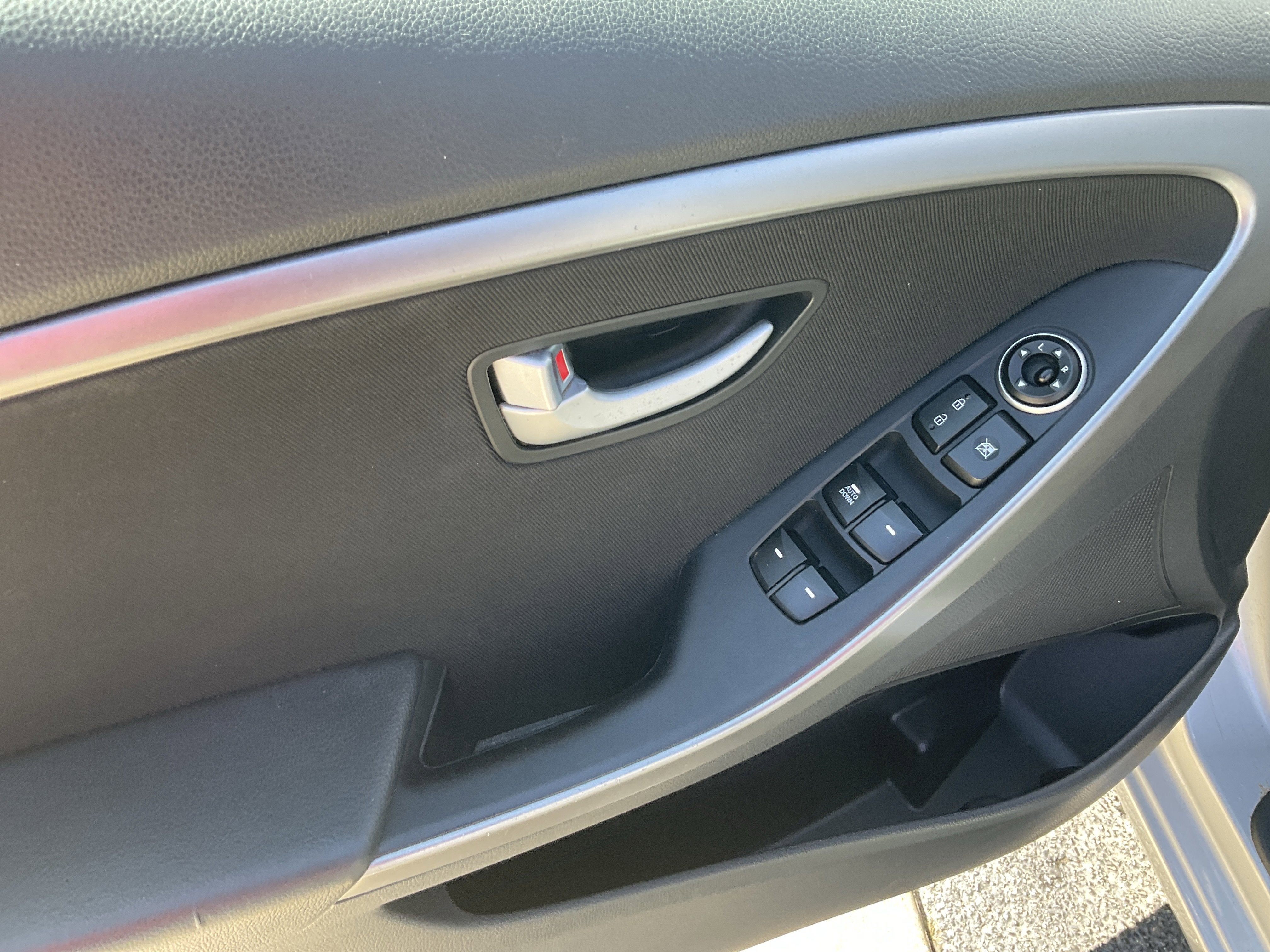 2017 Hyundai Elantra GT Base