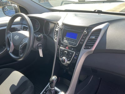 2017 Hyundai Elantra GT Base