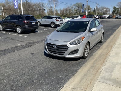 2017 Hyundai Elantra GT Base