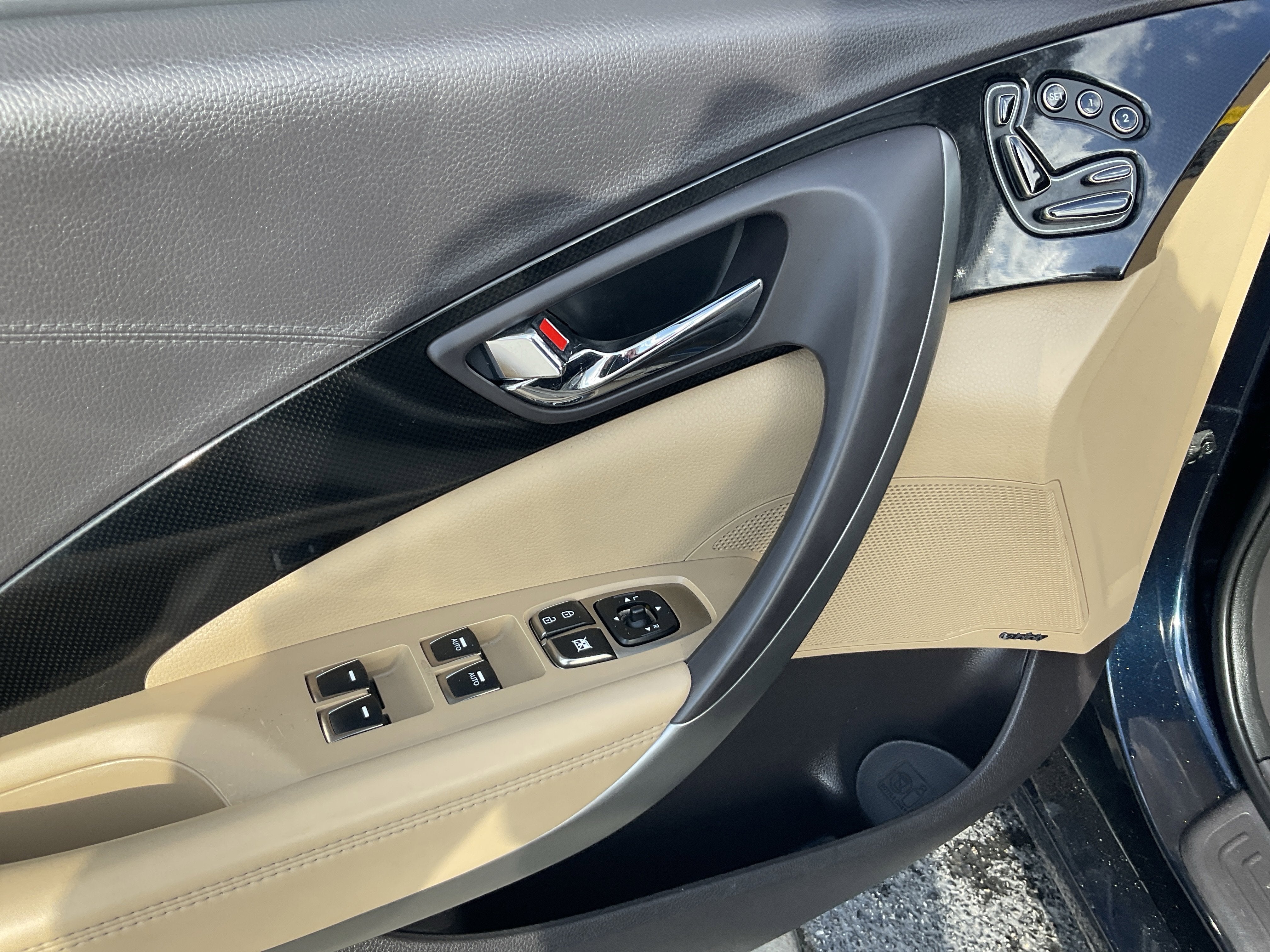 2013 Hyundai Azera Base
