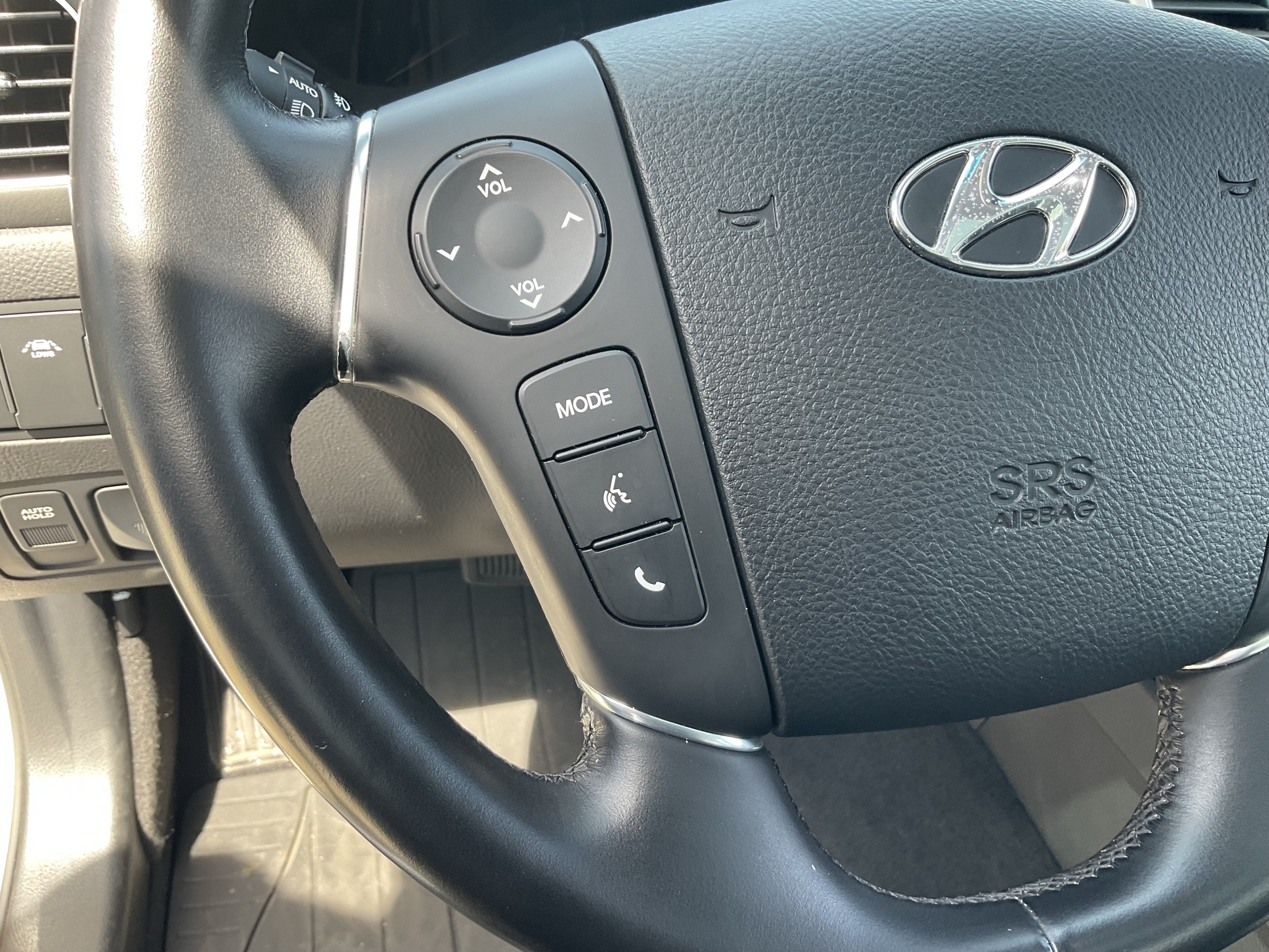 2013 Hyundai Genesis 3.8