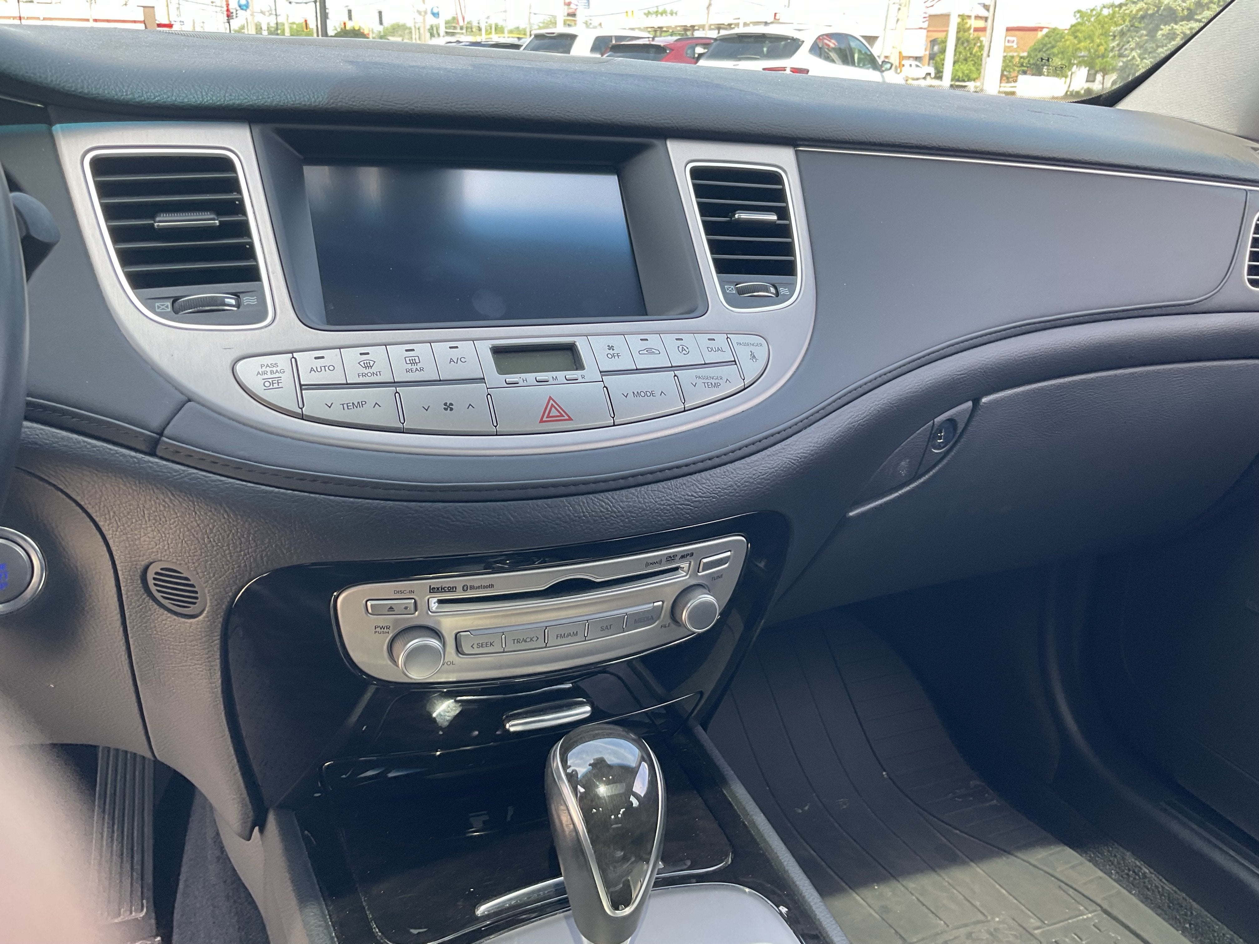 2013 Hyundai Genesis 3.8