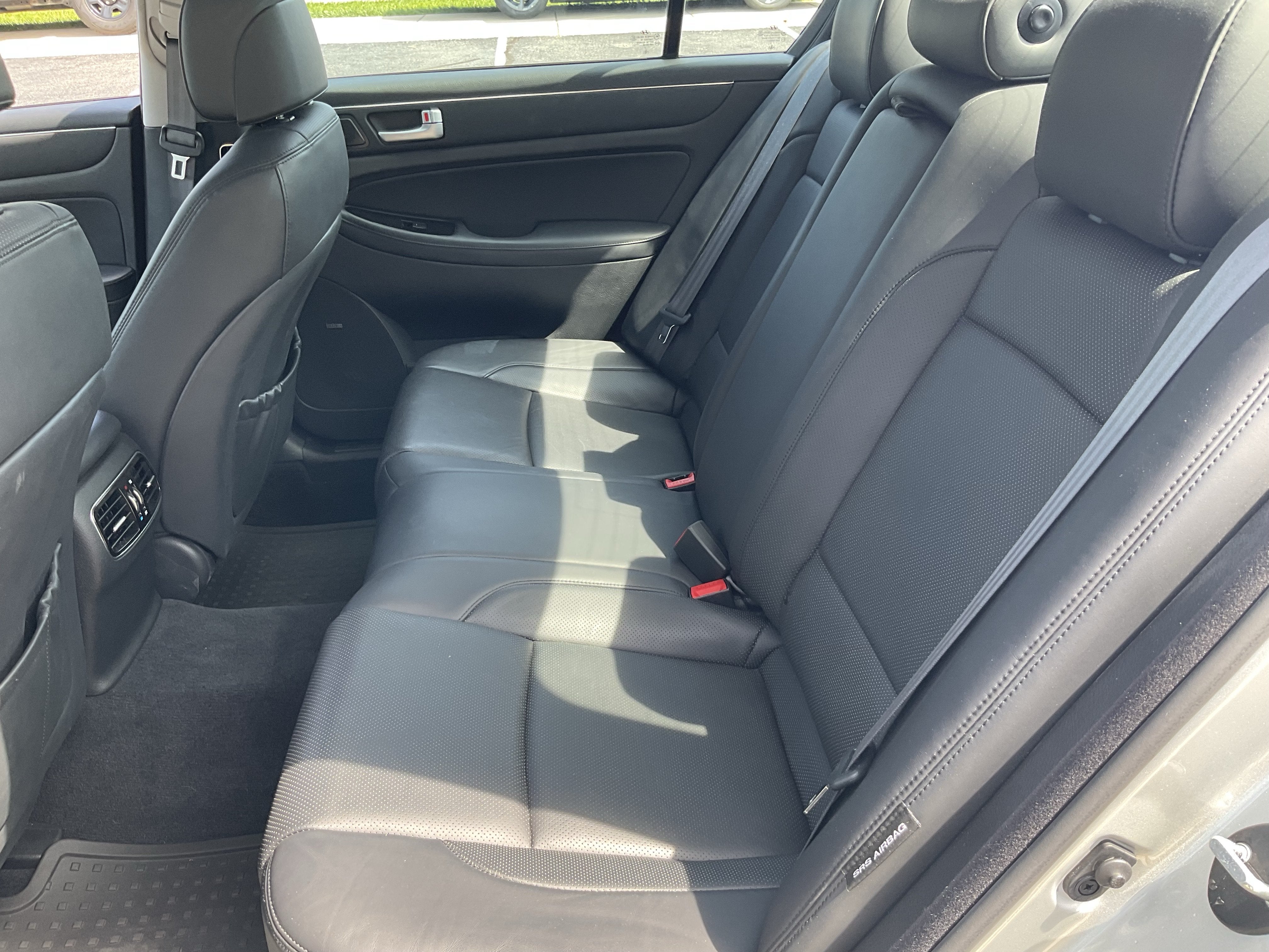 2013 Hyundai Genesis 3.8