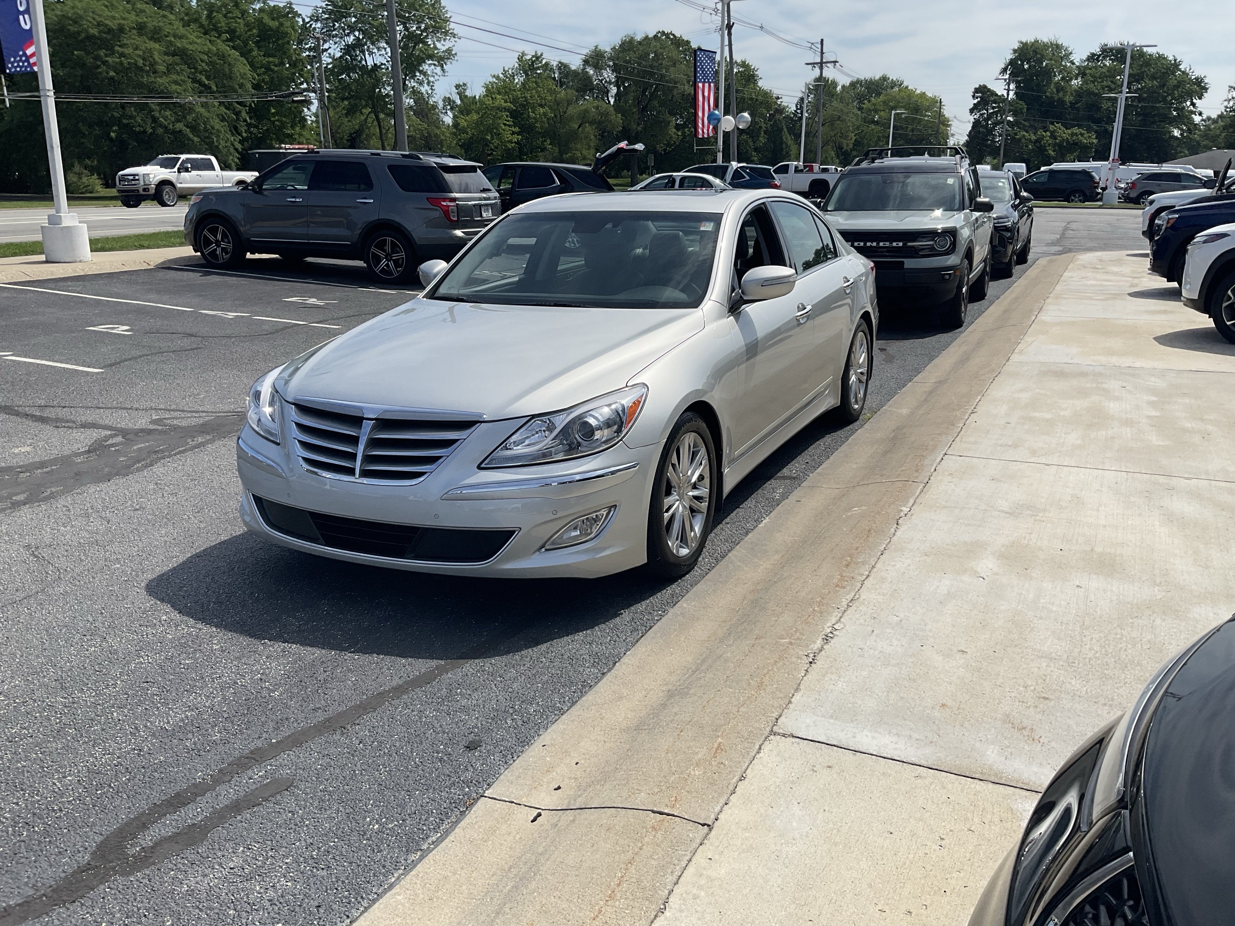 2013 Hyundai Genesis 3.8