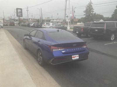 2025 Hyundai Elantra SEL Sport