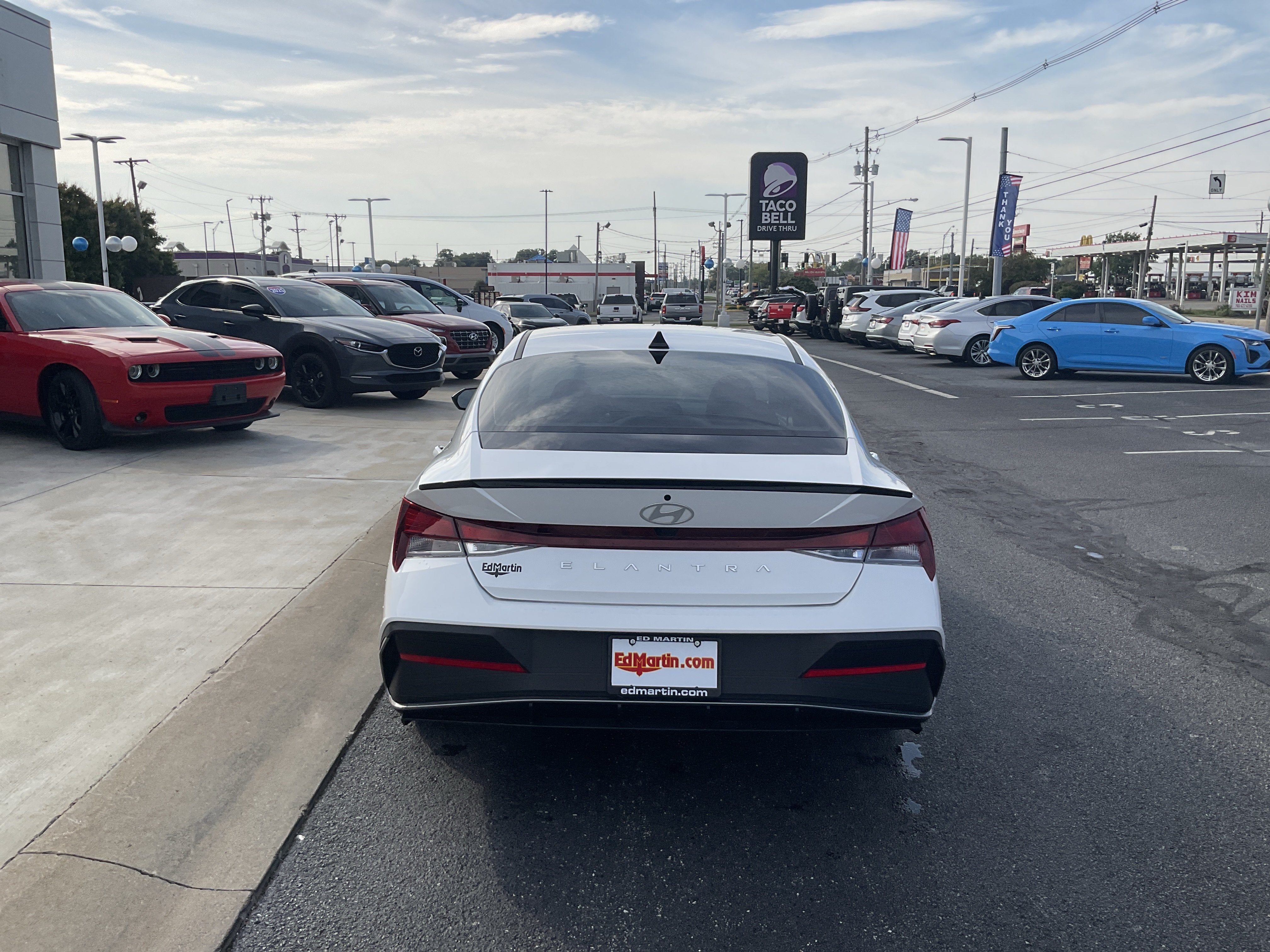 2025 Hyundai Elantra SEL Sport