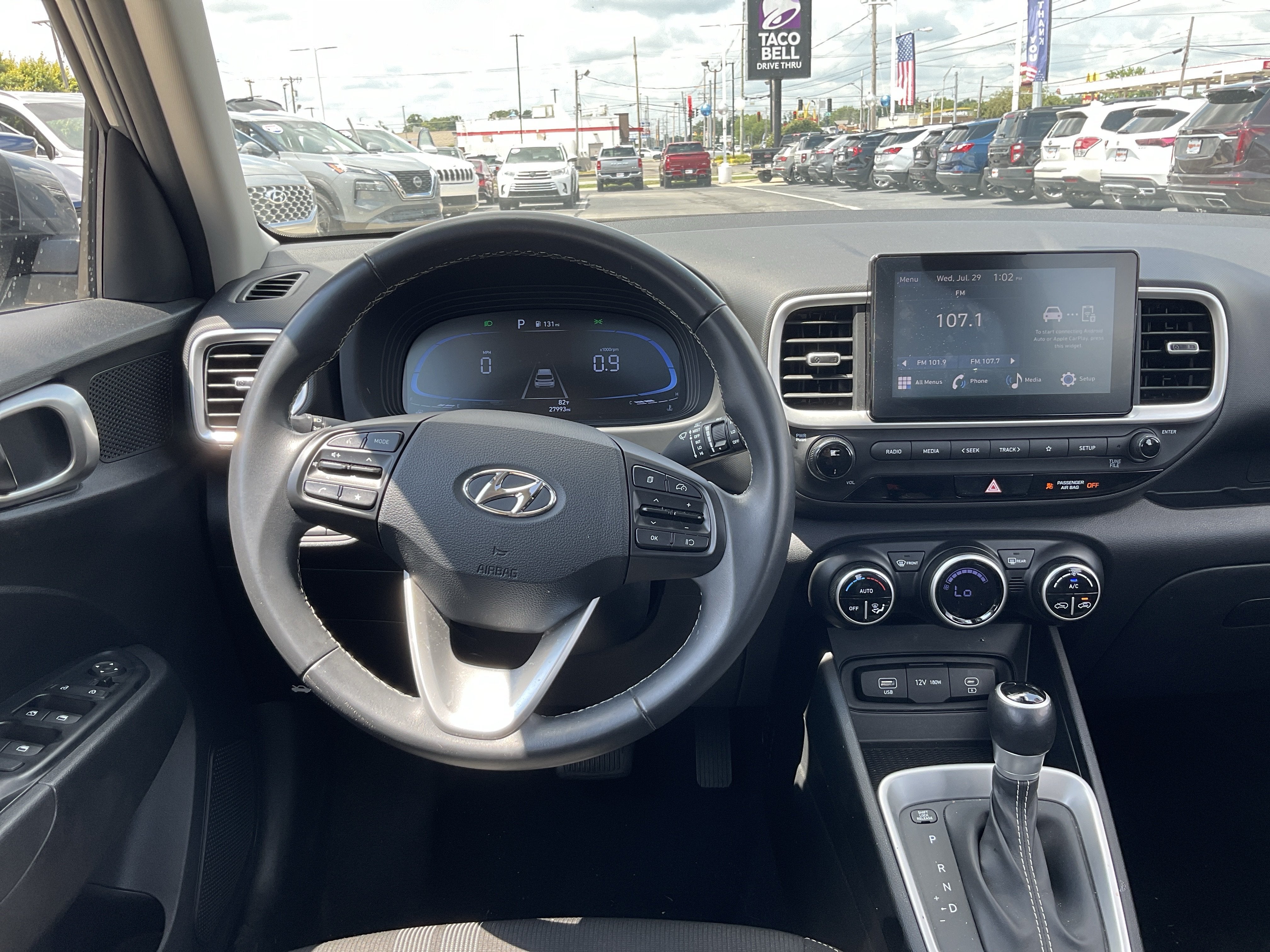 2025 Hyundai Venue SEL