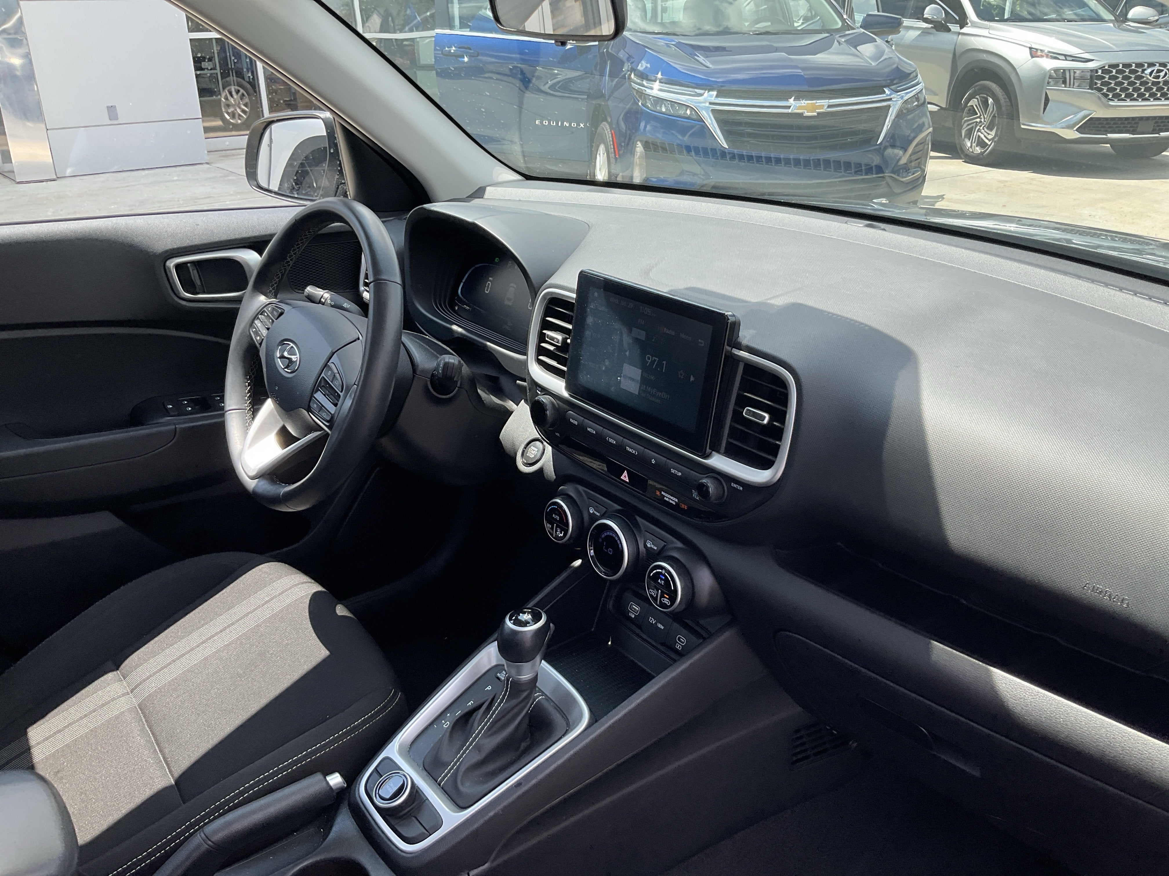 2025 Hyundai Venue SEL