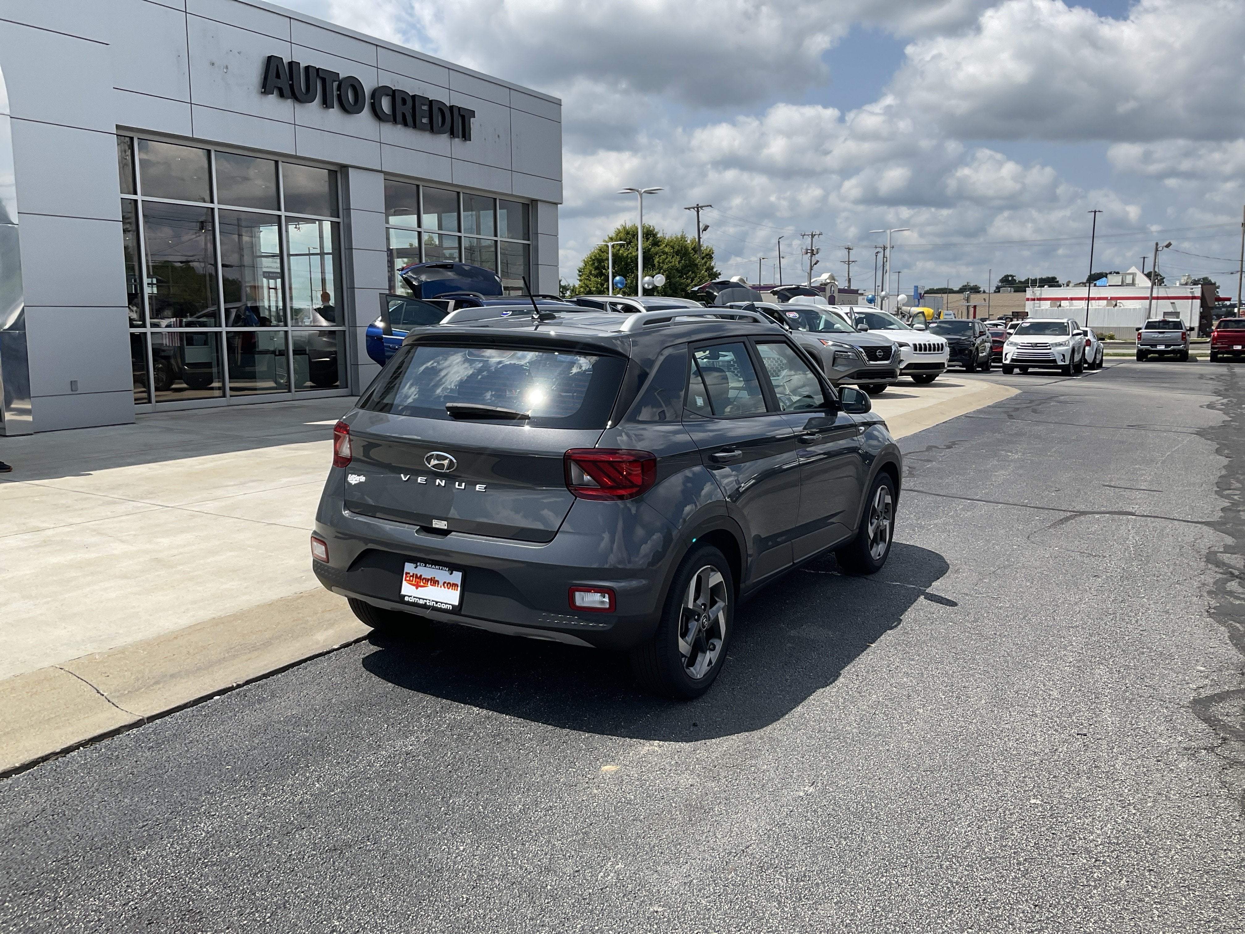 2025 Hyundai Venue SEL