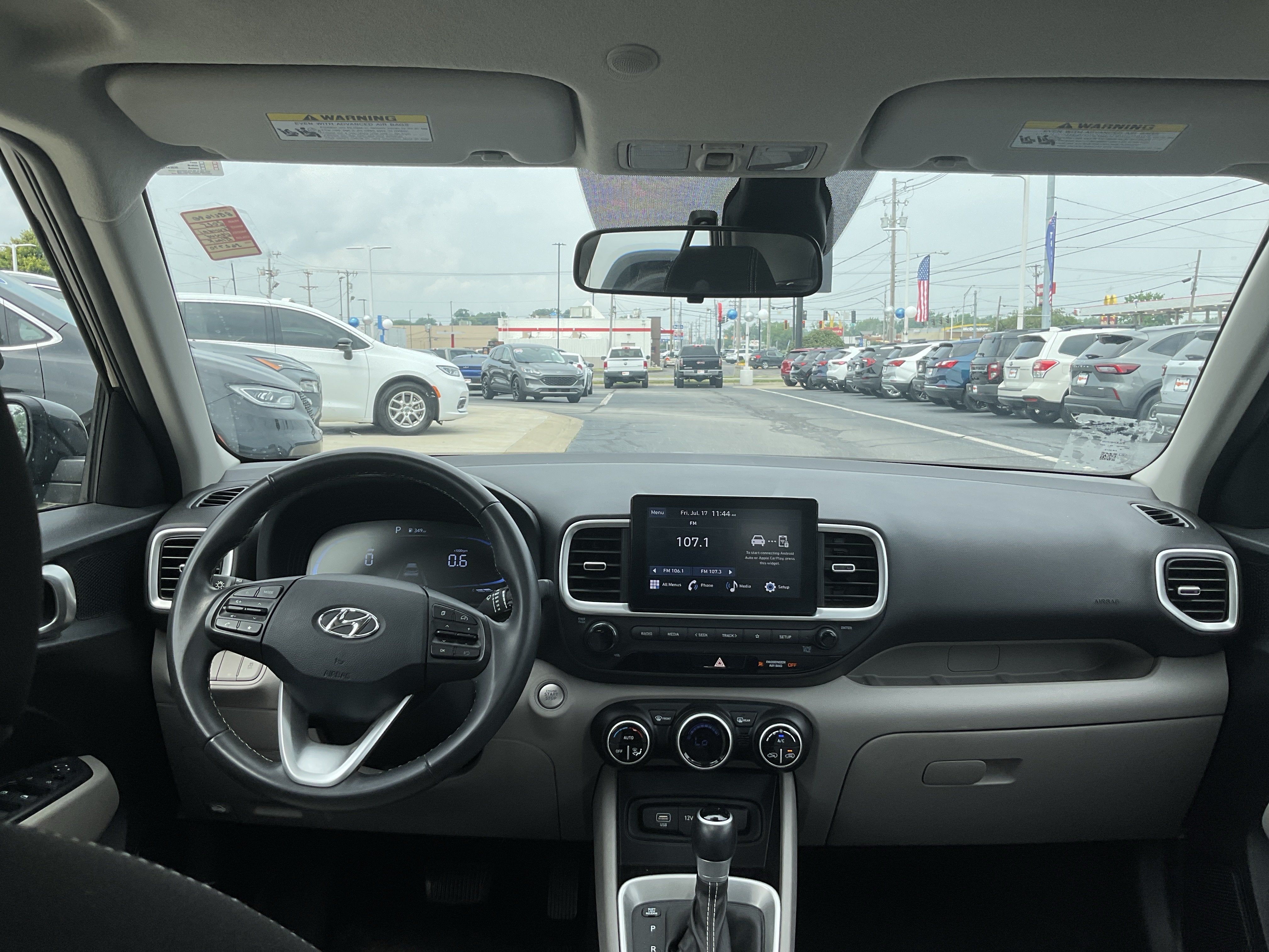 2025 Hyundai Venue SEL