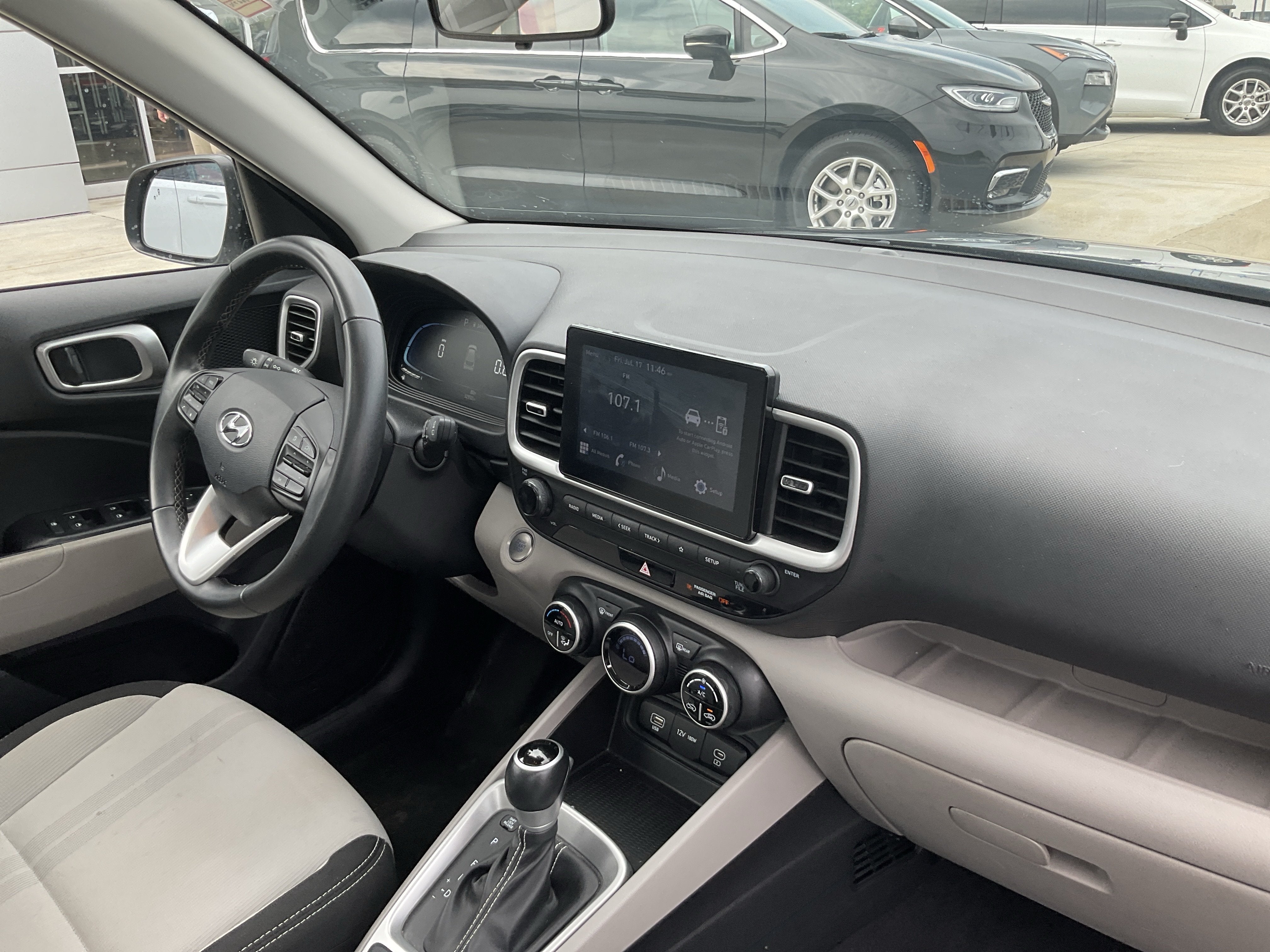 2025 Hyundai Venue SEL