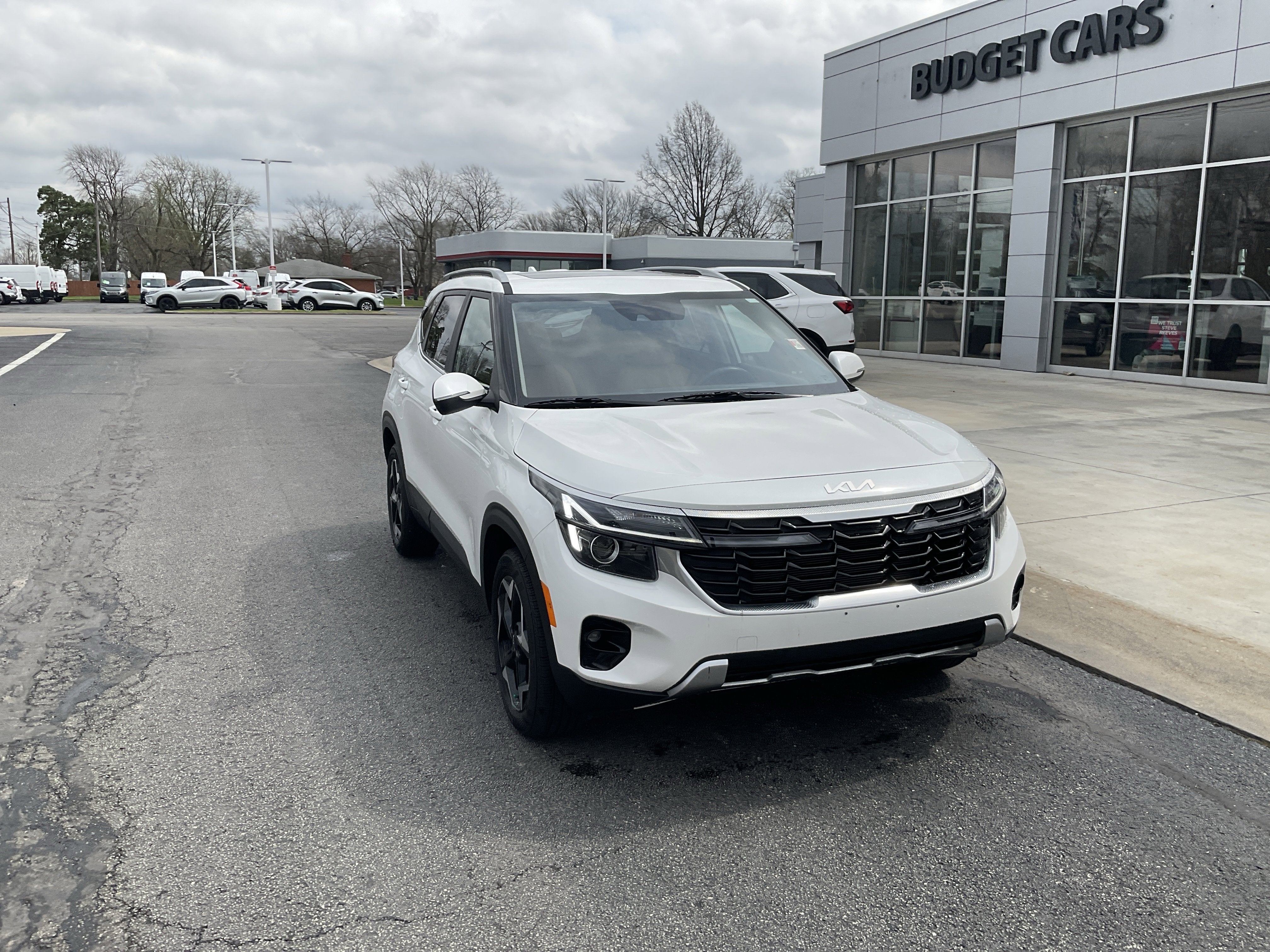 2024 Kia Seltos EX