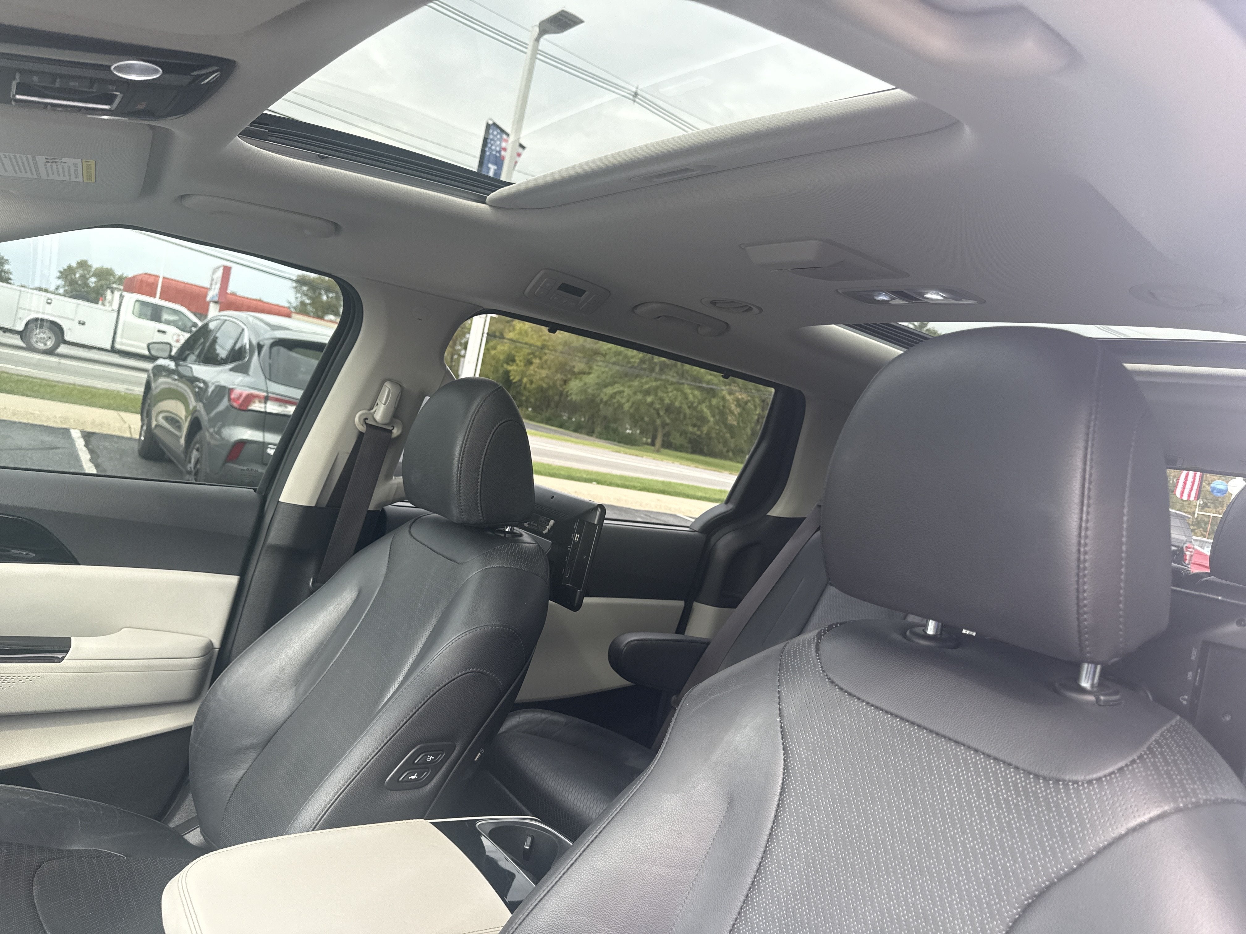 2022 Kia Carnival SX Prestige