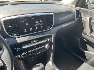 2022 Kia Sportage EX