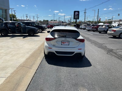 2018 INFINITI QX30 Sport