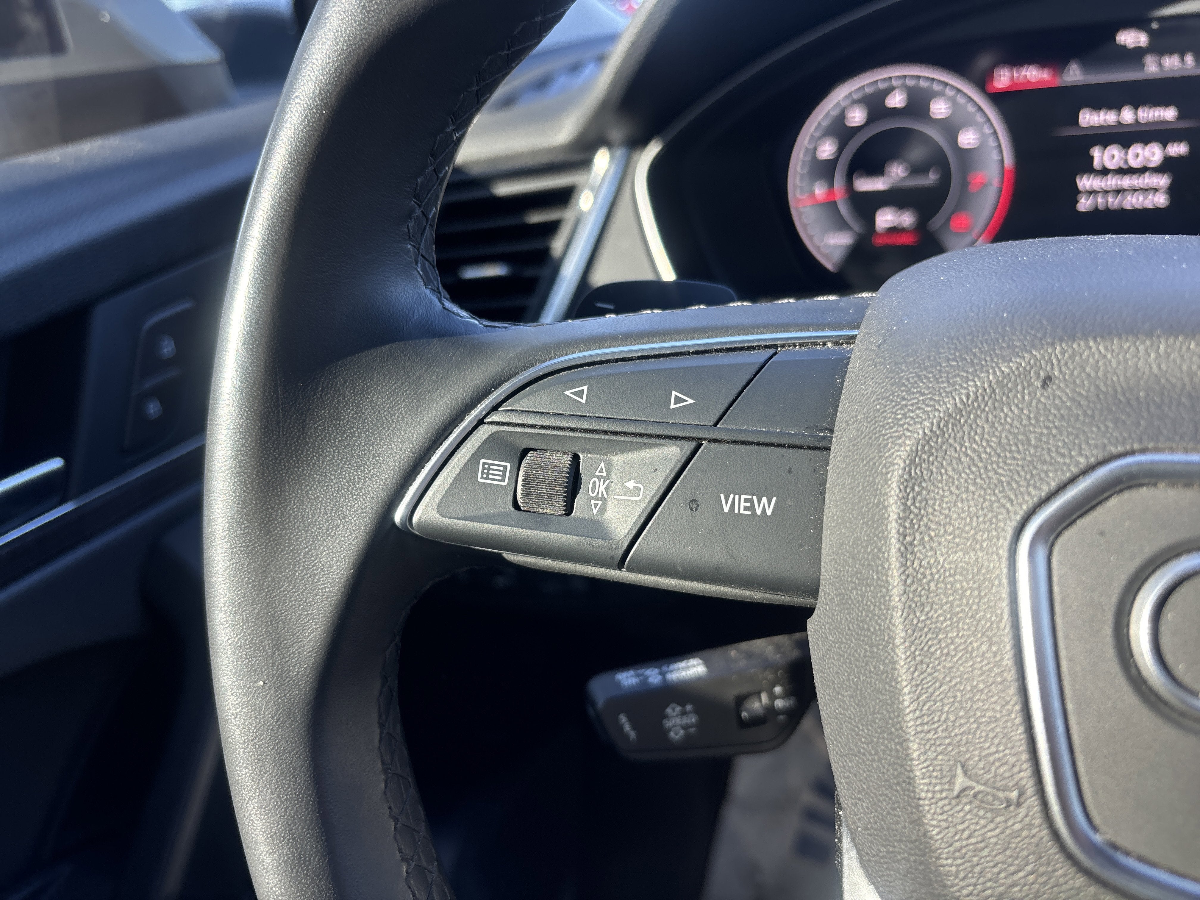 2024 Audi Q5 45 S line Premium quattro