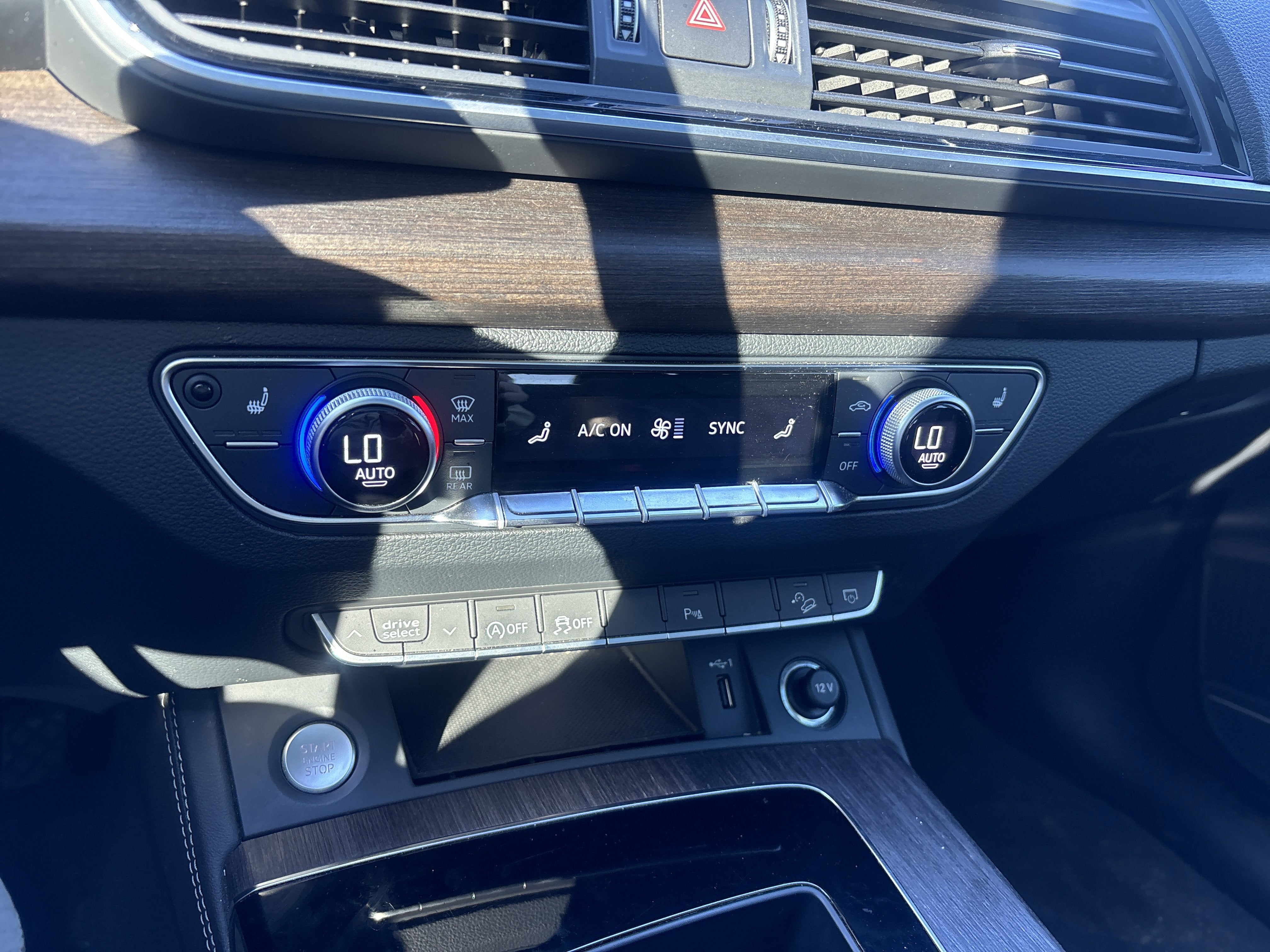 2024 Audi Q5 45 S line Premium quattro