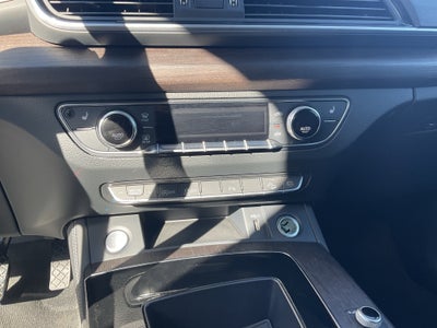 2024 Audi Q5 45 S line Premium quattro