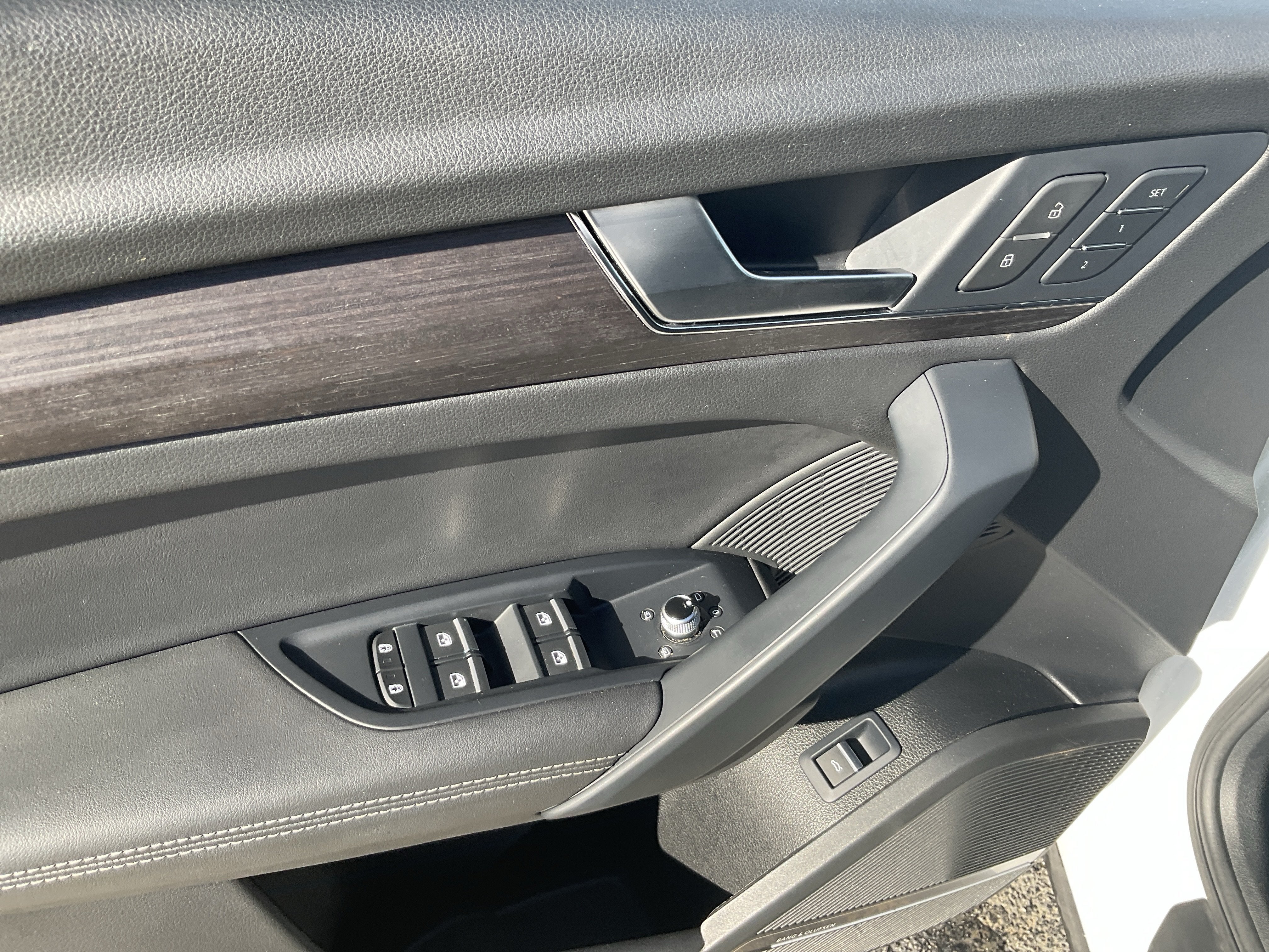 2024 Audi Q5 45 S line Premium quattro