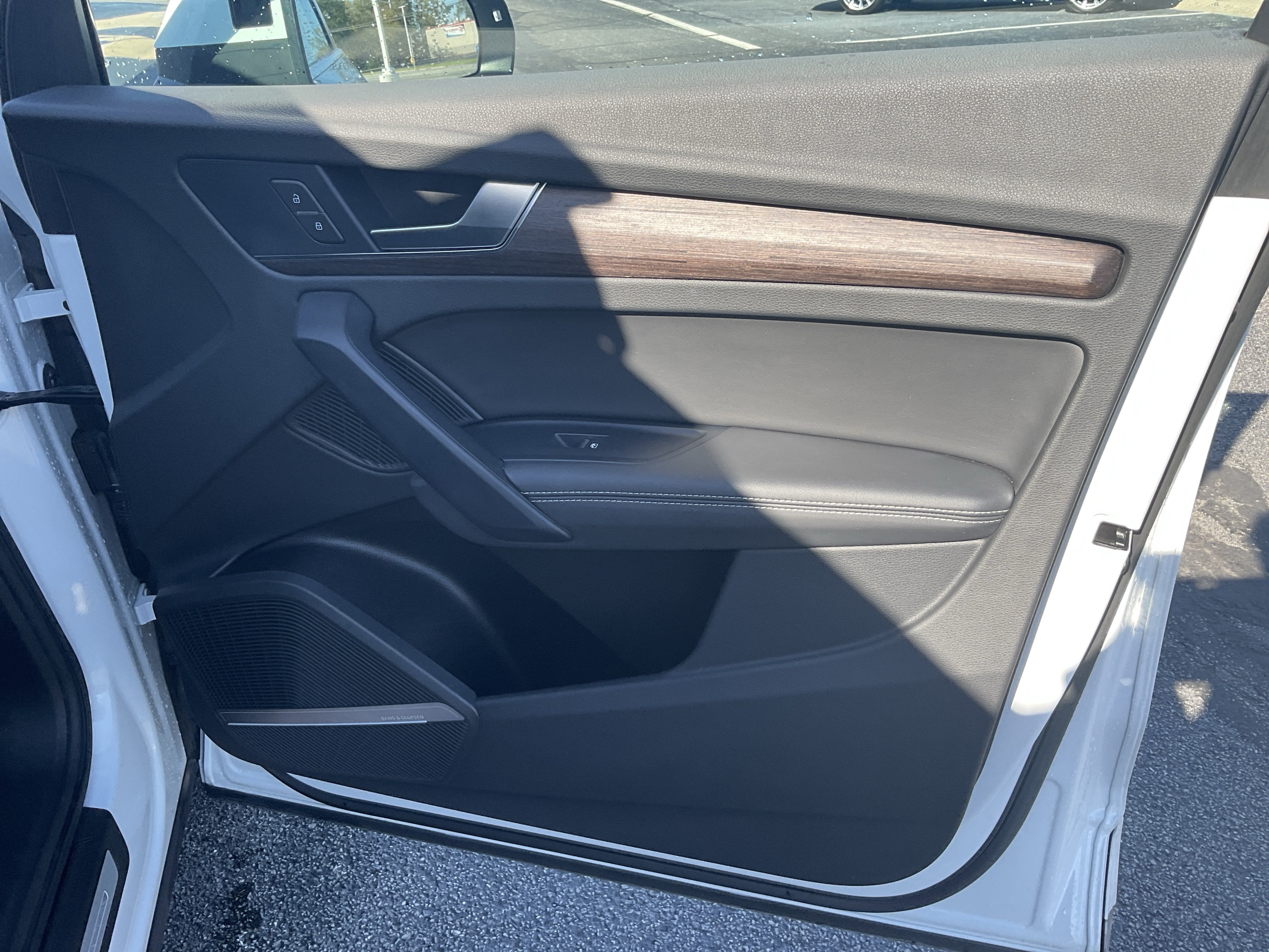 2024 Audi Q5 45 S line Premium quattro