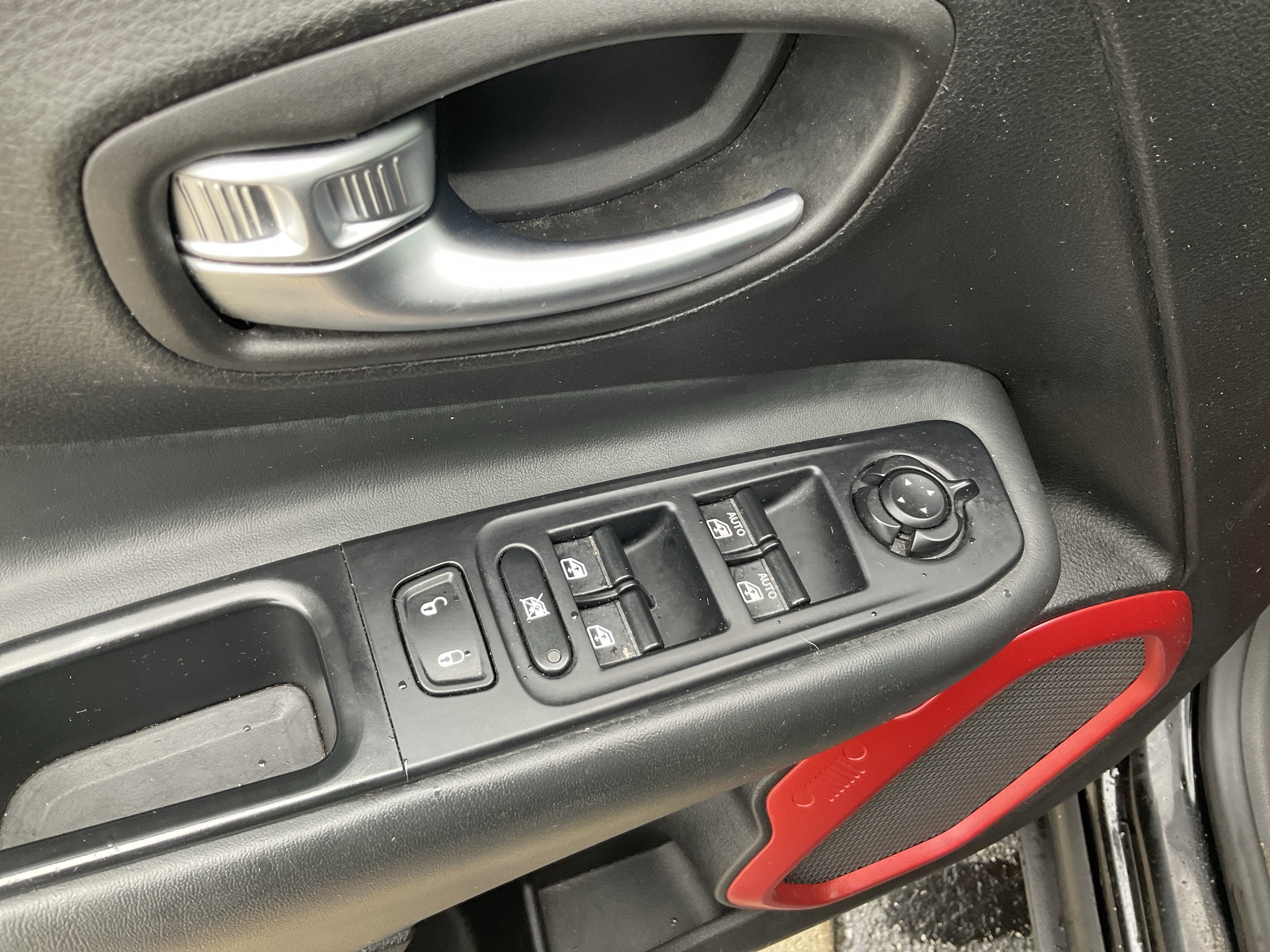 2018 Jeep Renegade Trailhawk