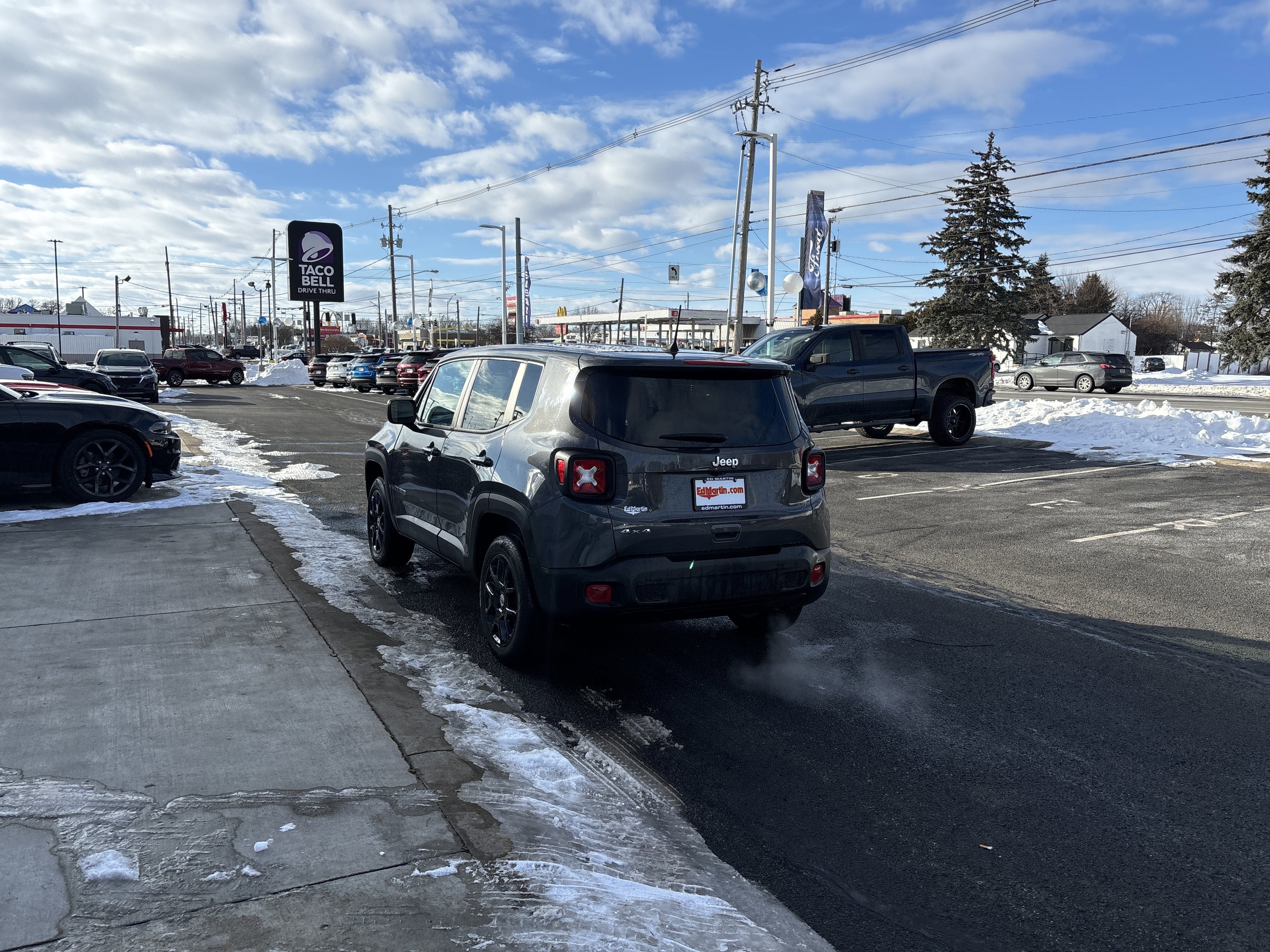 2023 Jeep Renegade Latitude